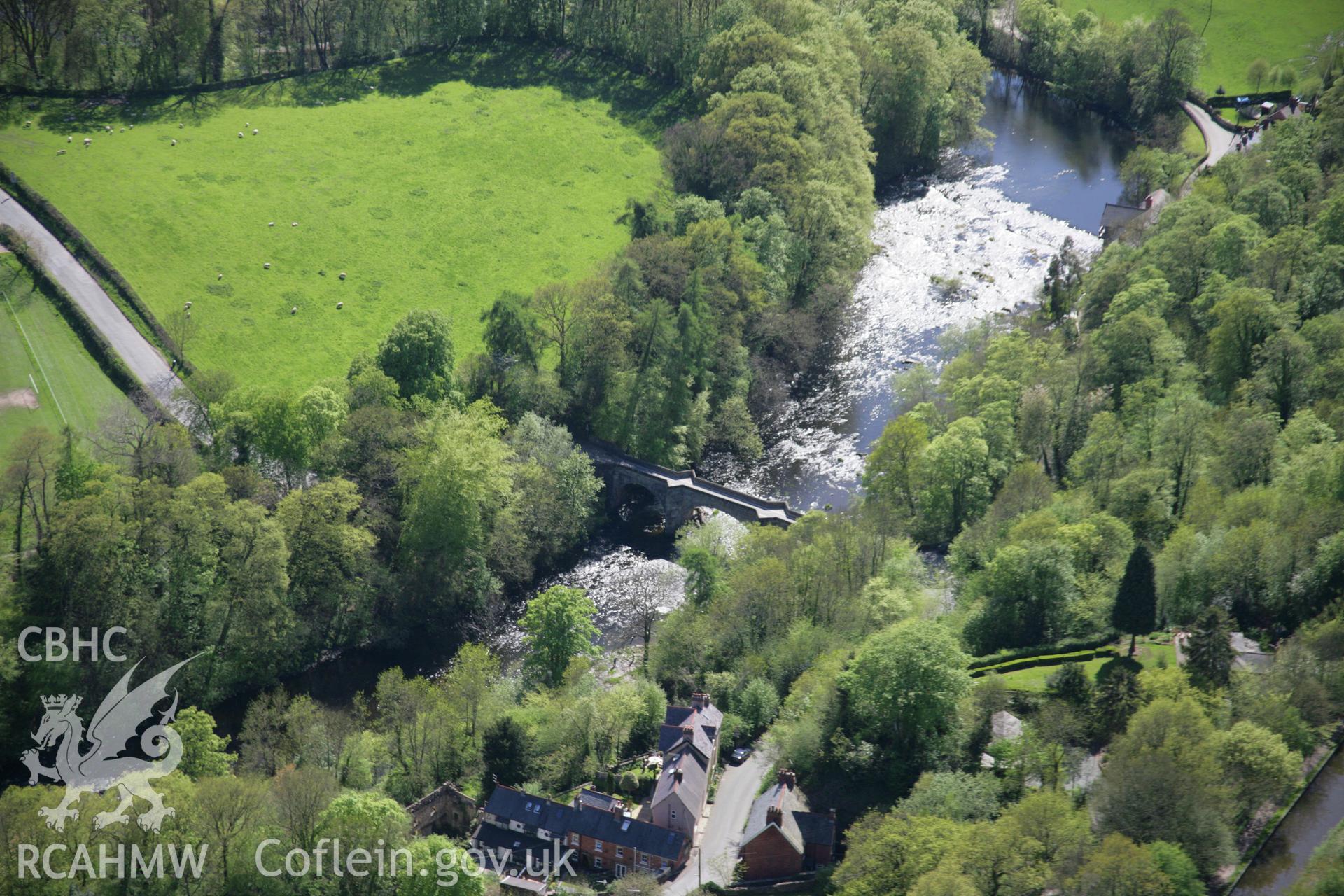 RCAHMW digital colour oblique photograph of Pontcysyllte Bridge from the north. Taken on 05/05/2006 by T.G. Driver.