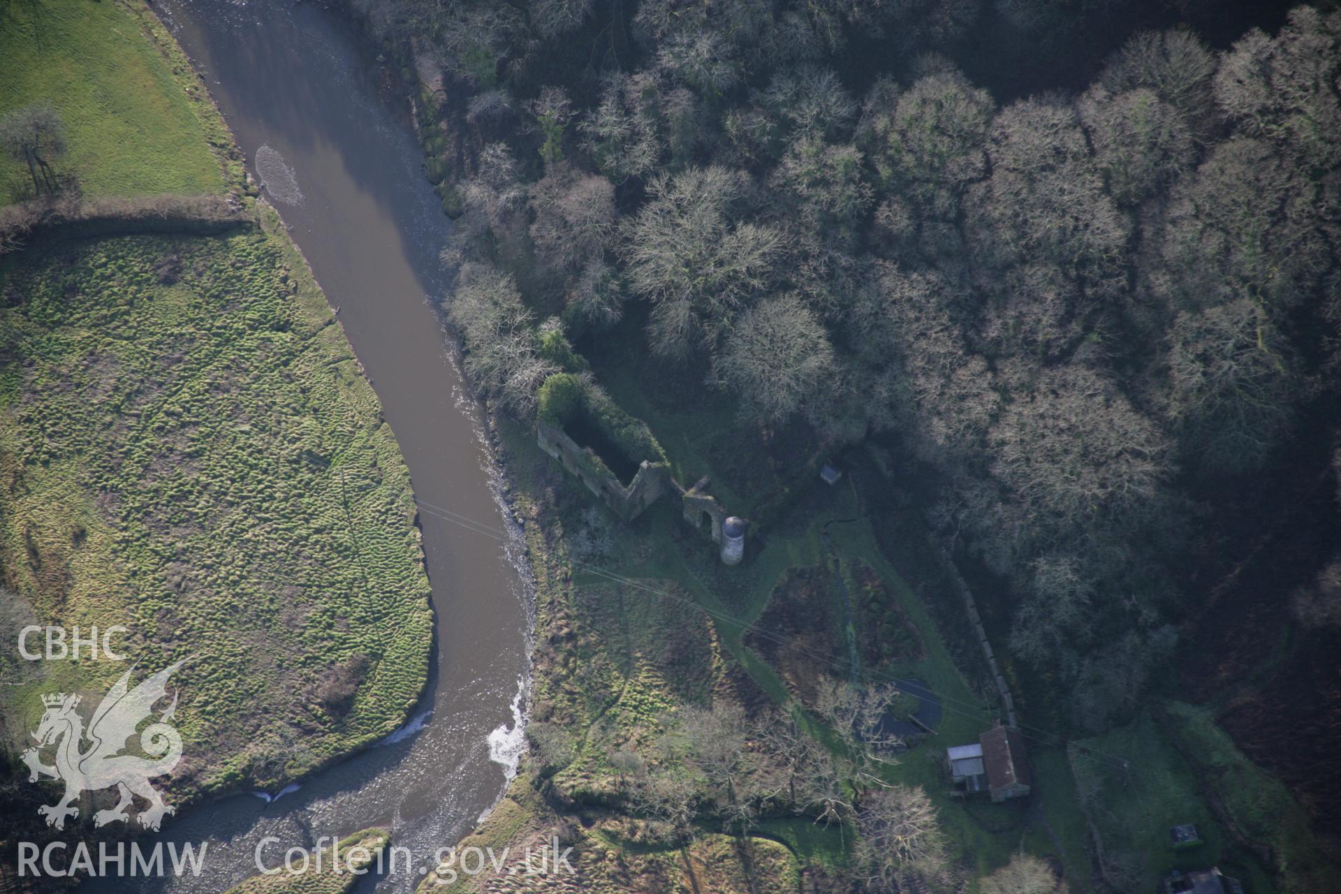 RCAHMW colour oblique aerial photograph of Cresswell Castle Mansion Ruins from the north-east. Taken on 11 January 2006 by Toby Driver.