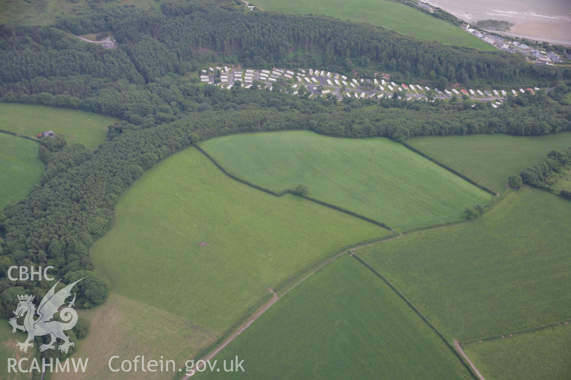 RCAHMW colour oblique aerial photograph of Trelissey Roman Villa. Taken on 11 July 2006 by Toby Driver.