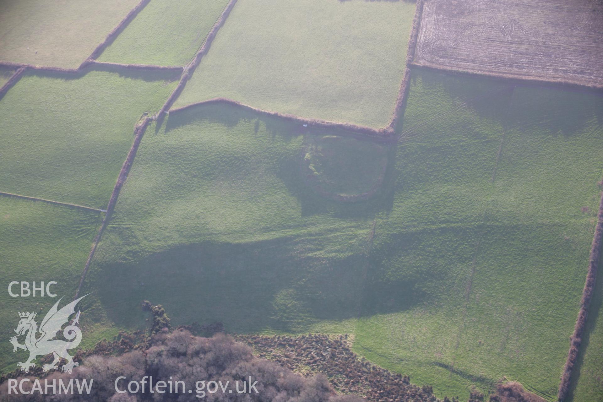 RCAHMW colour oblique aerial photograph of West Ford Rings from the north. Taken on 11 January 2006 by Toby Driver.