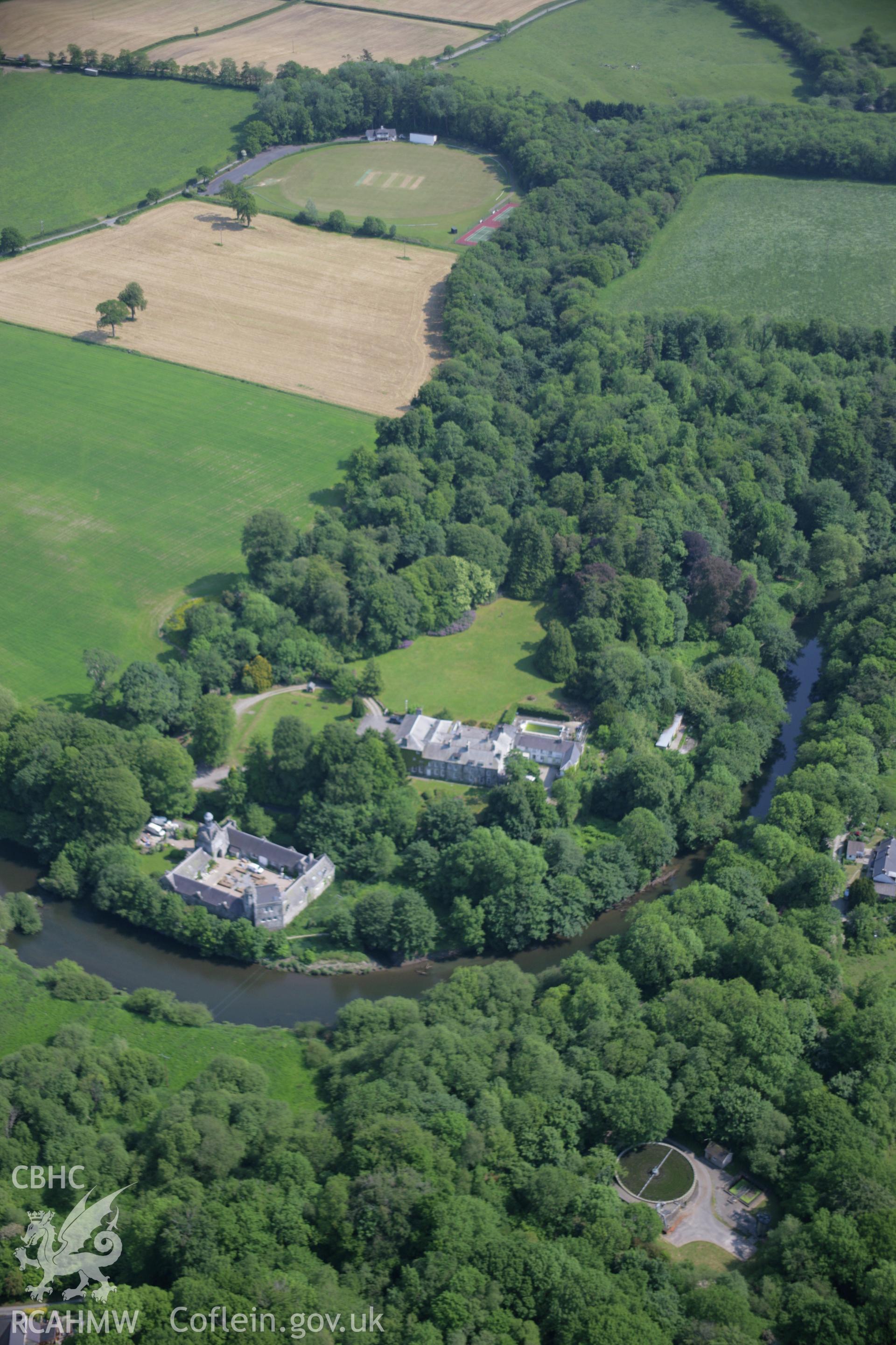 RCAHMW colour oblique aerial photograph of Castell Malgwyn Garden, Llechryd, from the north. Taken on 08 June 2006 by Toby Driver.