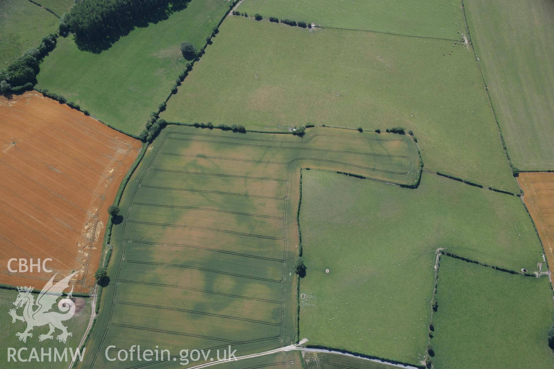 RCAHMW colour oblique aerial photograph of Womaston. Taken on 13 July 2006 by Toby Driver.