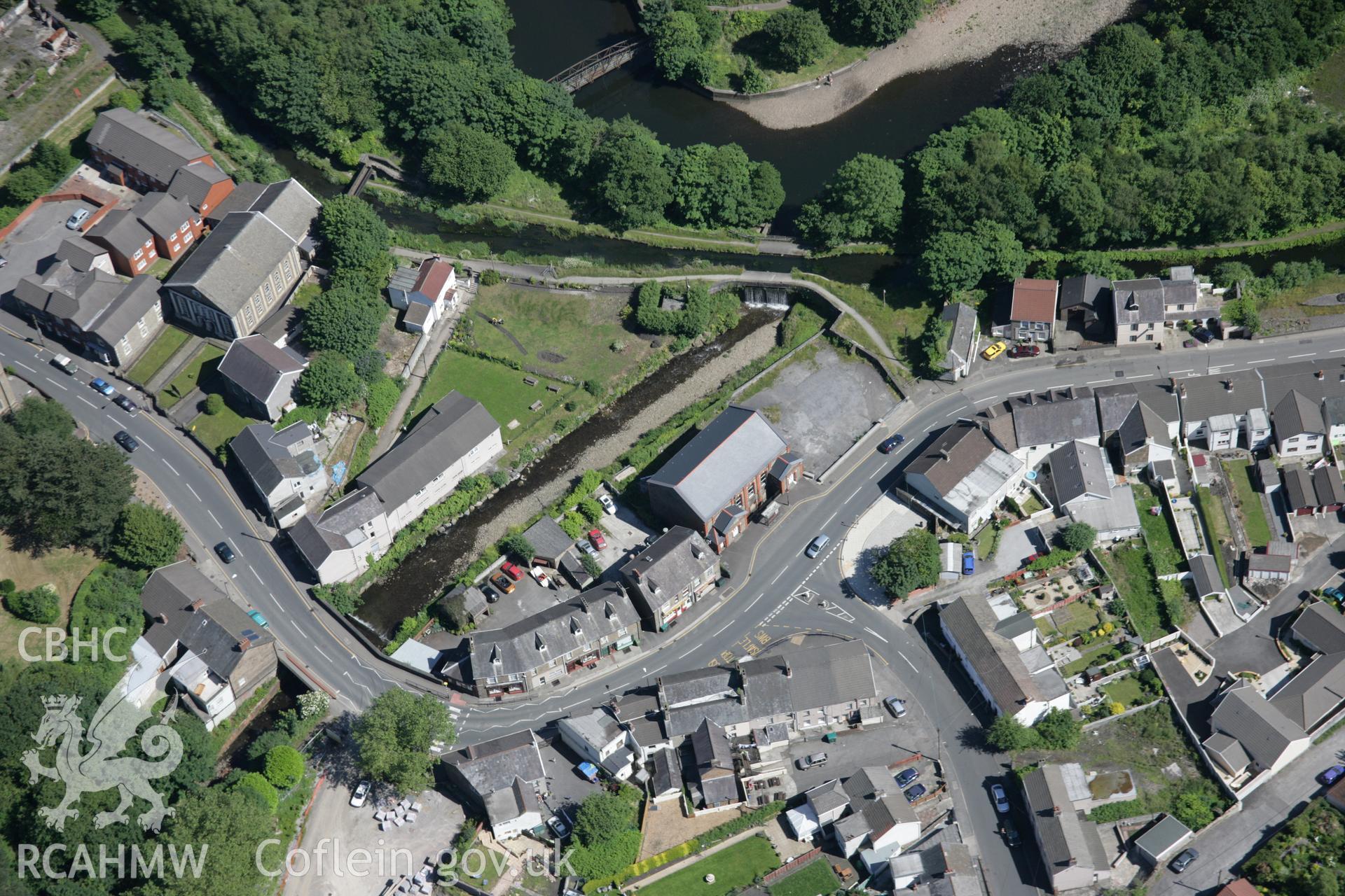 RCAHMW colour oblique aerial photograph of Lower Clydach Aqueduct, Swansea Canal. Taken on 22 June 2005 by Toby Driver