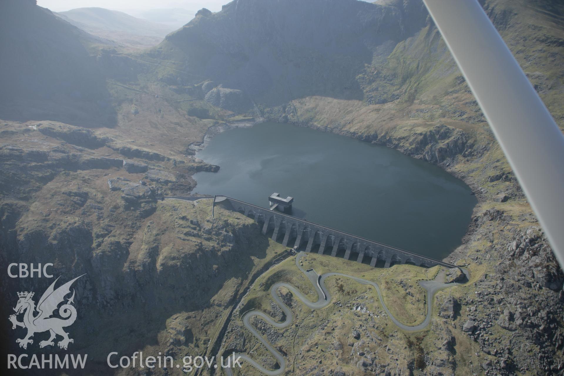 RCAHMW digital colour oblique photograph of Llyn Stwlan Reservoir. Taken on 20/03/2005 by T.G. Driver.