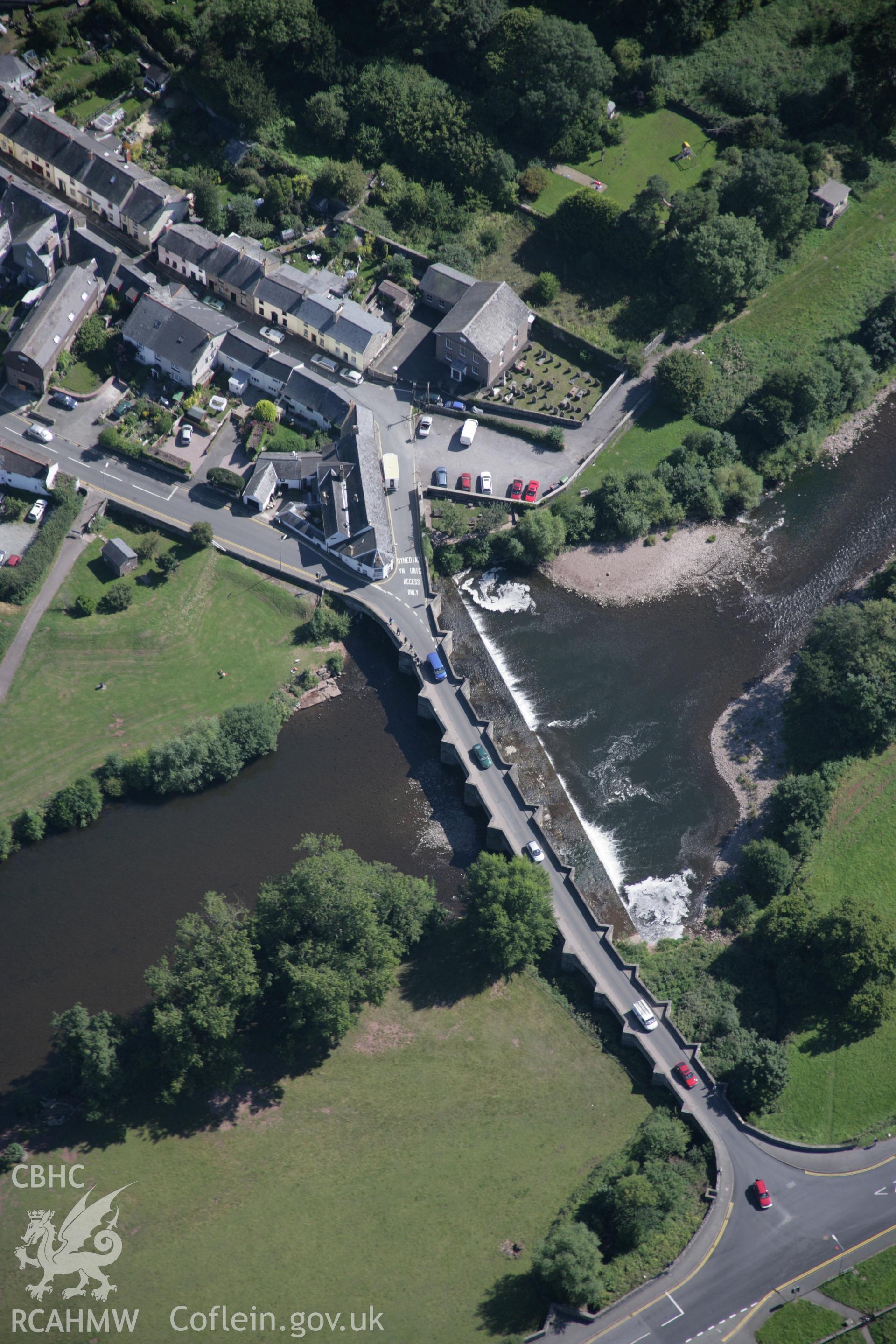 RCAHMW digital colour oblique photograph of Crickhowell Bridge viewed from the south-west. Taken on 02/09/2005 by T.G. Driver.