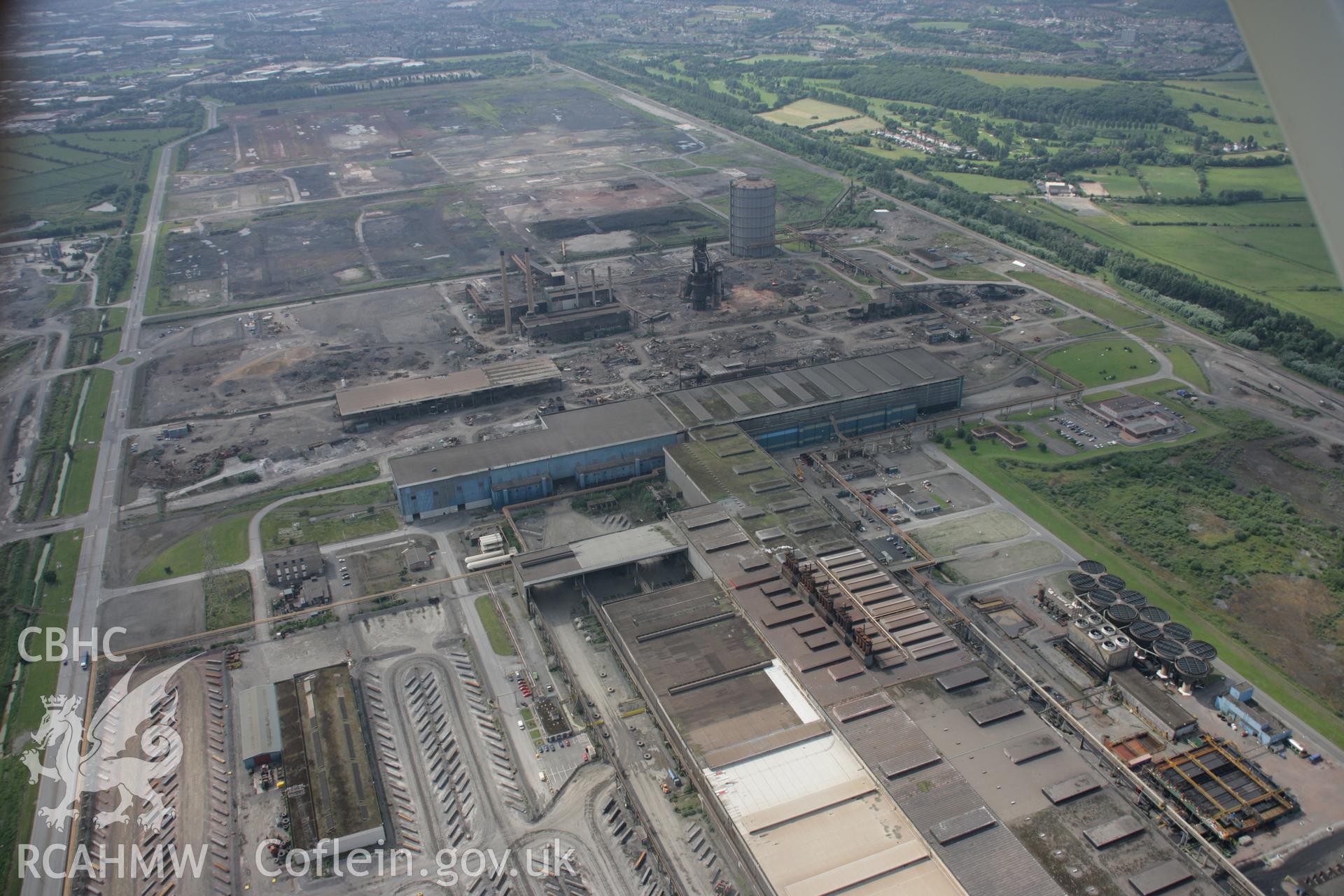 RCAHMW digital colour oblique photograph of Llanwern Steelworks viewed from the east. Taken on 07/07/2005 by T.G. Driver.