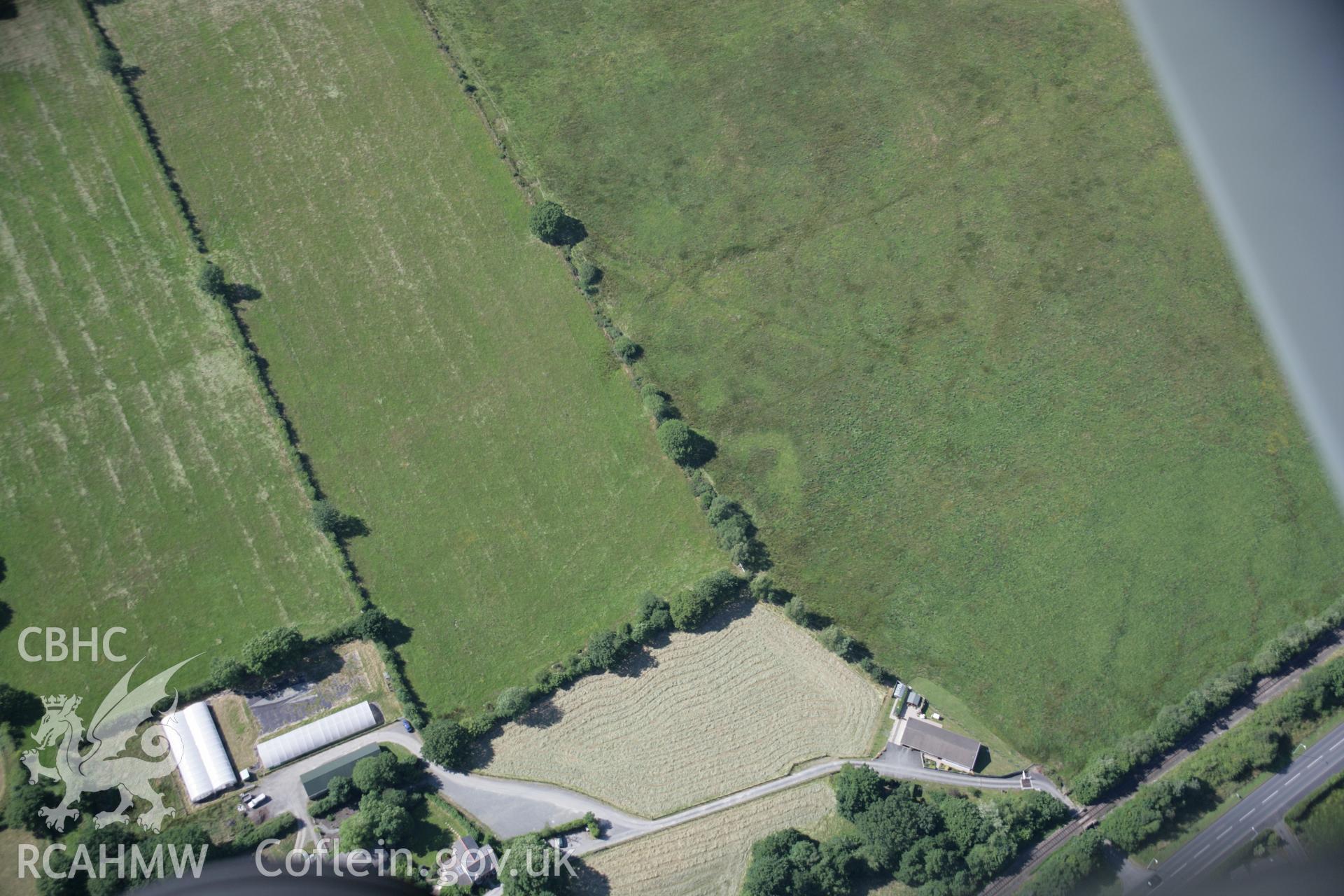 RCAHMW digital colour oblique photograph of Llandrindod Common Roman Camp XVI viewed from the south-east. Taken on 21/07/2005 by T.G. Driver.