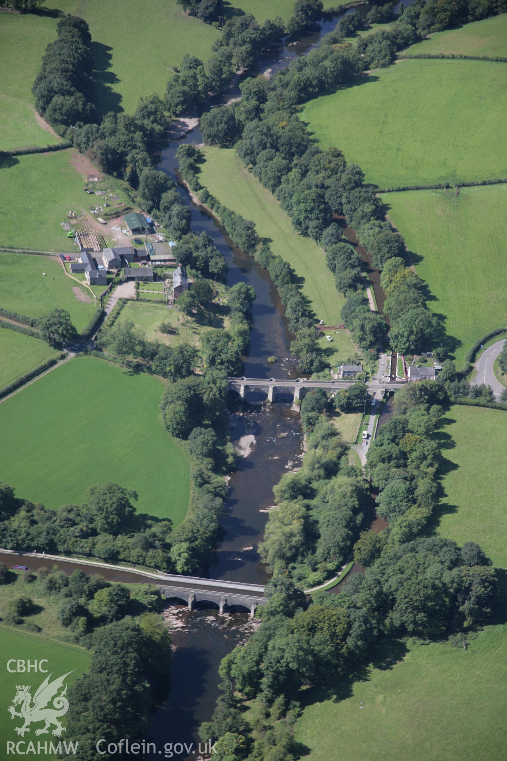 RCAHMW digital colour oblique photograph of Brynich Aqueduct. Taken on 02/09/2005 by T.G. Driver.