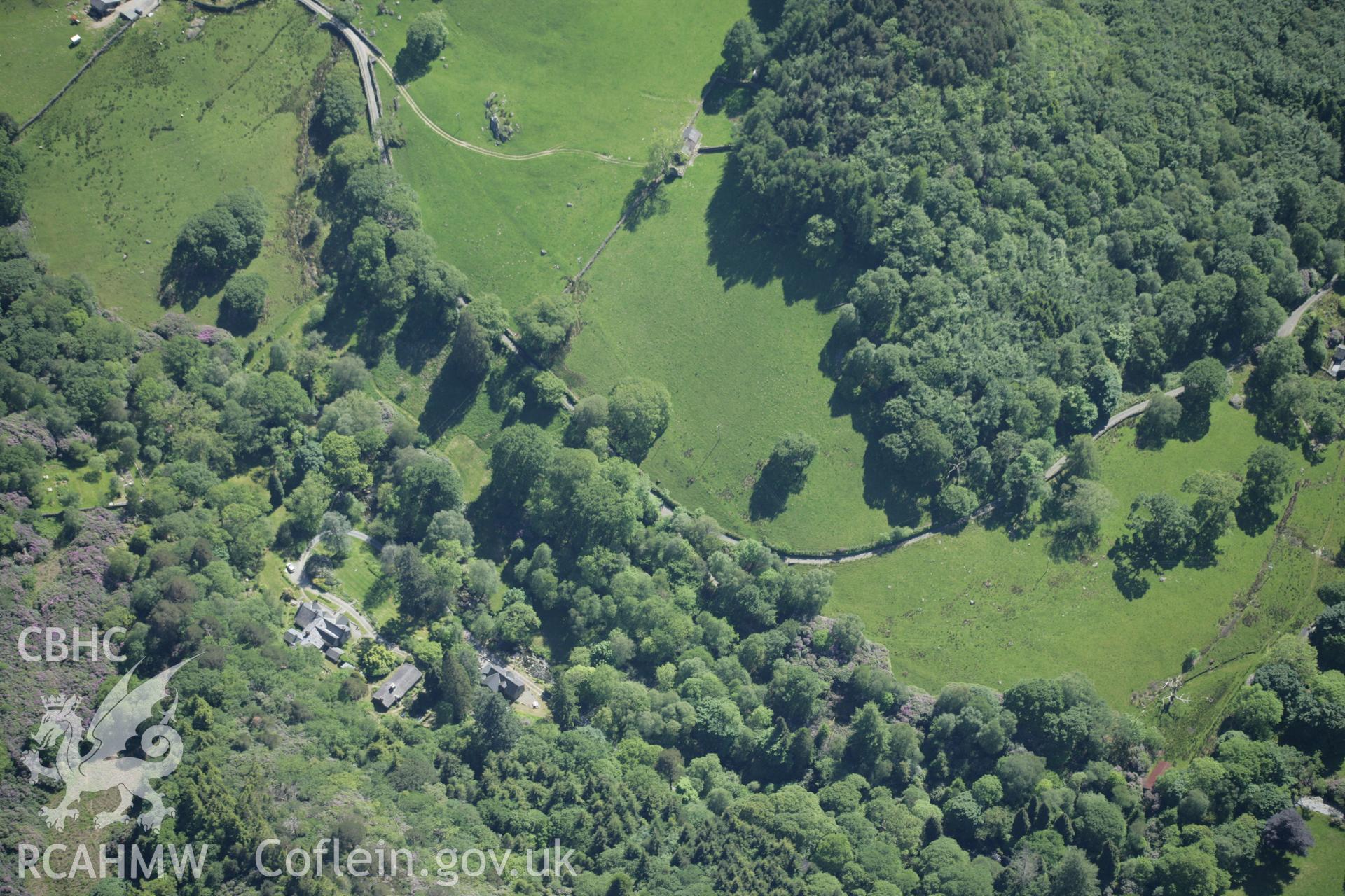 RCAHMW digital colour oblique photograph of Hafod Tan-y-Graig viewed from the north. Taken on 08/06/2005 by T.G. Driver.