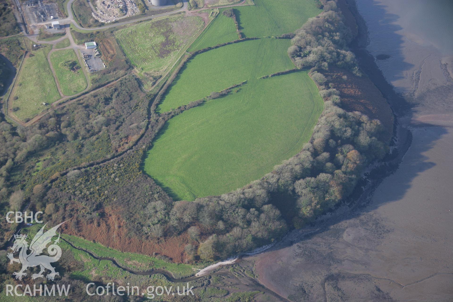 RCAHMW colour oblique aerial photograph of defended enclosure and earthworks, on Lewiston Hillon, viewed from east. Taken on 19 November 2005 by Toby Driver