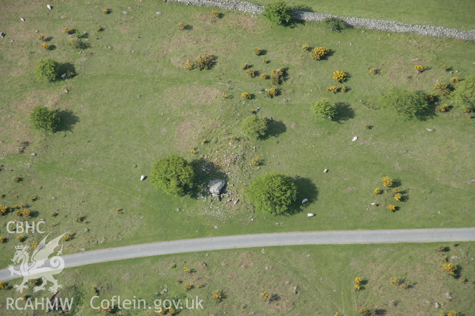 RCAHMW digital colour oblique photograph of Cors-y-gedol Chambered Tomb. Taken on 17/05/2005 by T.G. Driver.