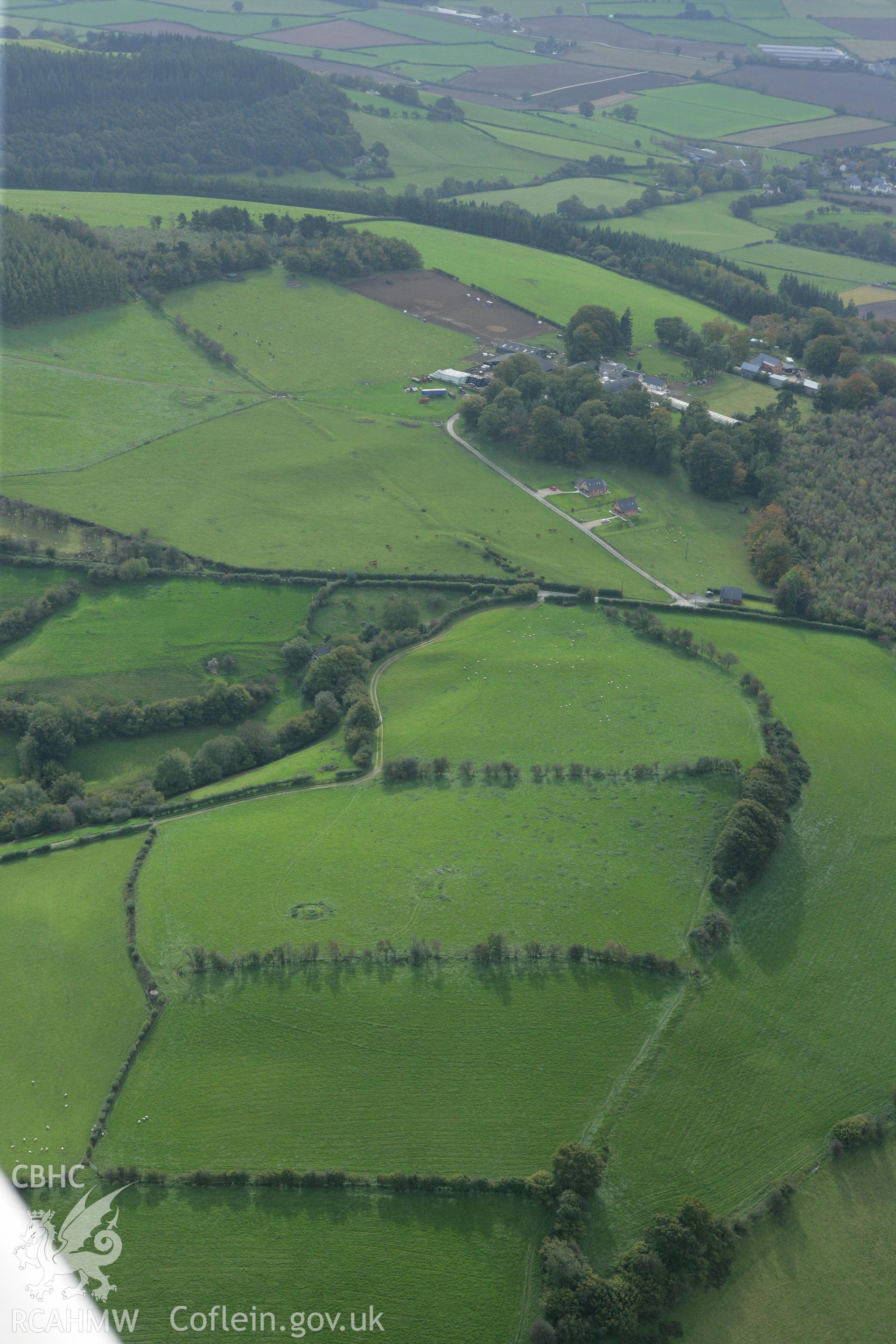 RCAHMW colour oblique photograph of Offa's Dyke, section extending 1960m from Yew Tree farm to quarries NE of Granner Wood. Taken by Toby Driver on 10/10/2008.