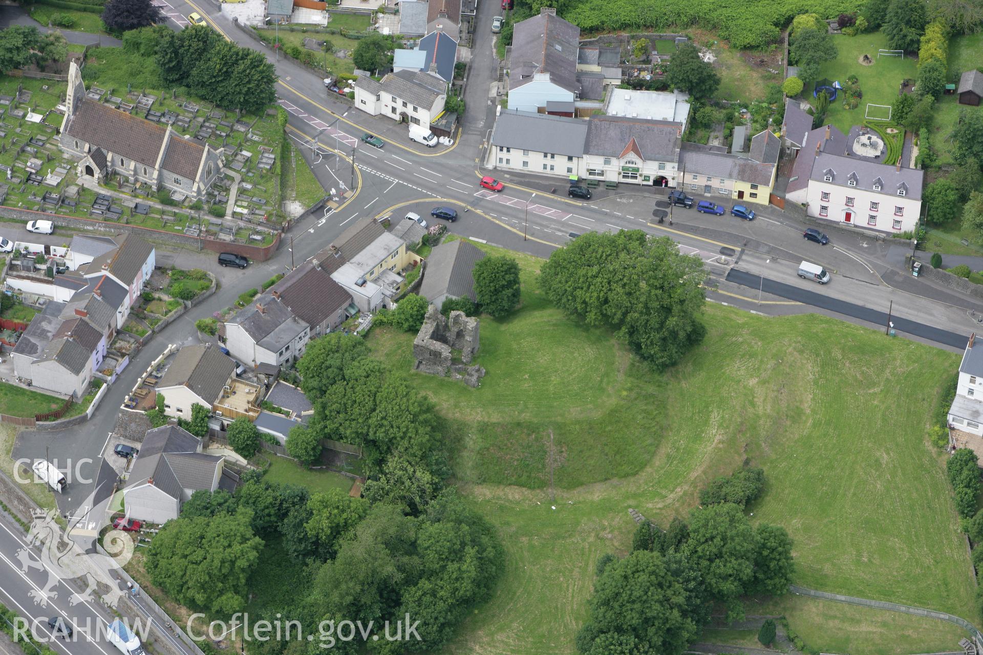 RCAHMW colour oblique photograph of Loughor Castle. Taken by Toby Driver on 20/06/2008.