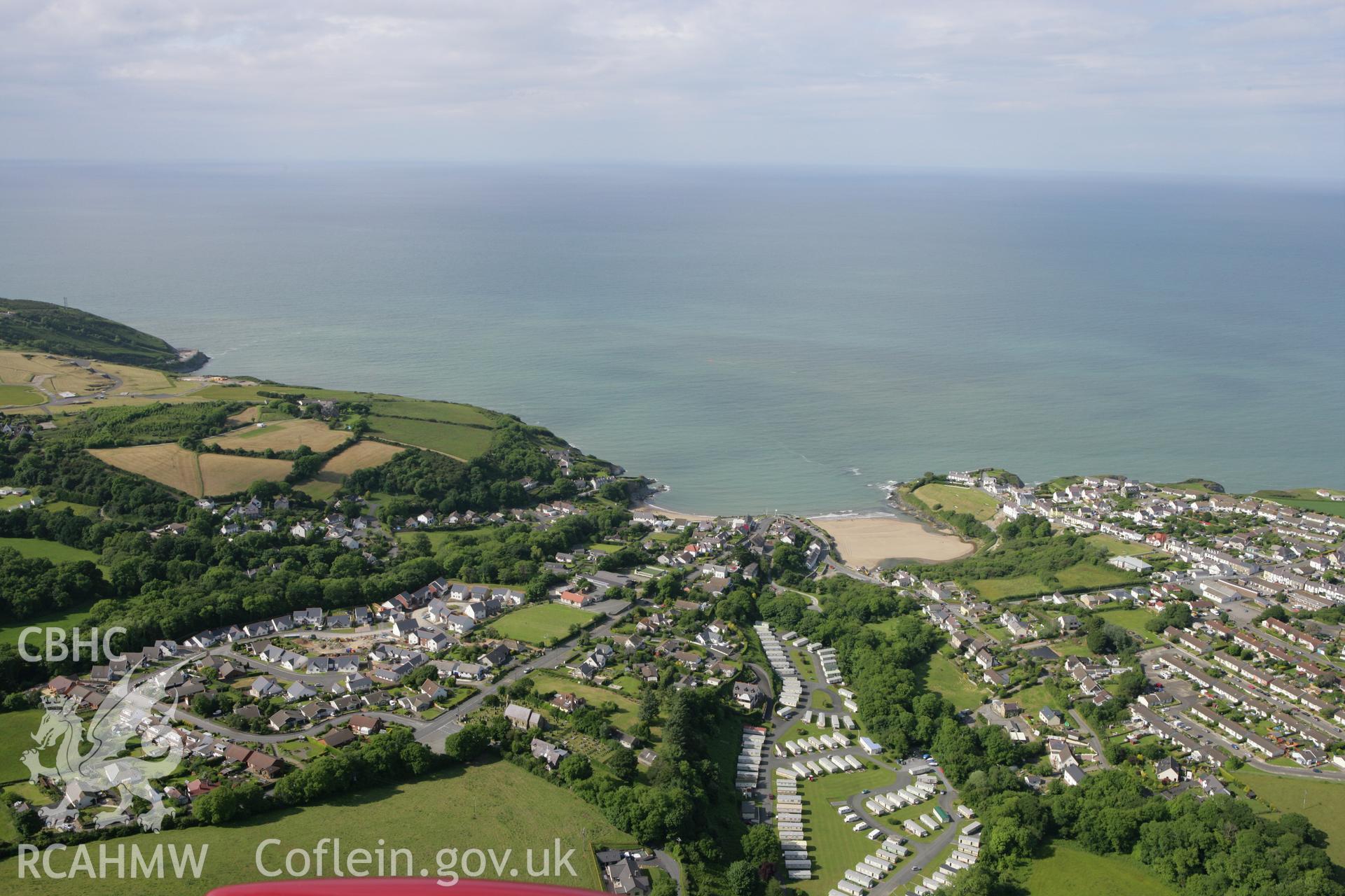 RCAHMW colour oblique photograph of Aberporth village. Taken by Toby Driver on 13/06/2008.