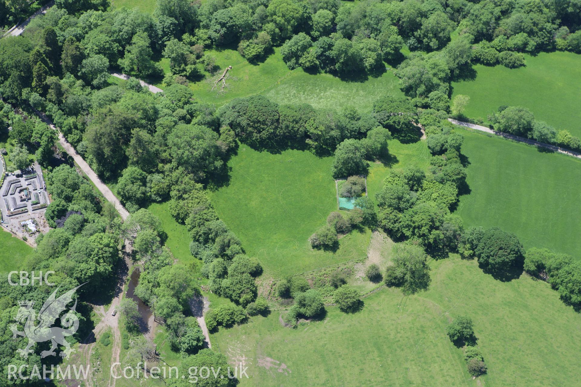 RCAHMW colour oblique photograph of Castell Coch, Ystradfellte. Taken by Toby Driver on 09/06/2008.