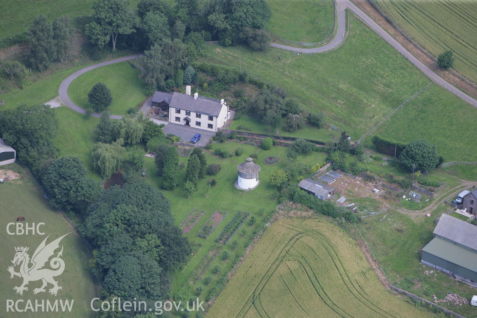 RCAHMW colour oblique photograph of Hygga Dovecote. Taken by Toby Driver on 21/07/2008.