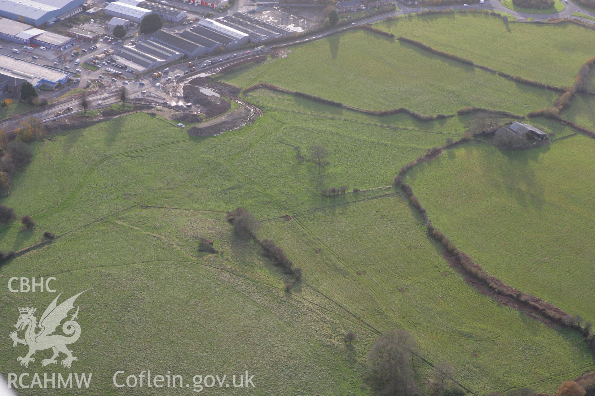 RCAHMW colour oblique photograph of Coity Field System. Taken by Toby Driver on 12/11/2008.