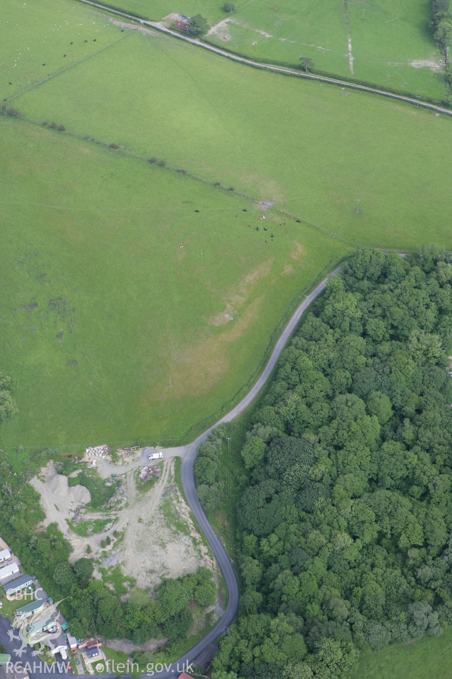 RCAHMW colour oblique photograph of Glanfraid Fort. Taken by Toby Driver on 13/06/2008.