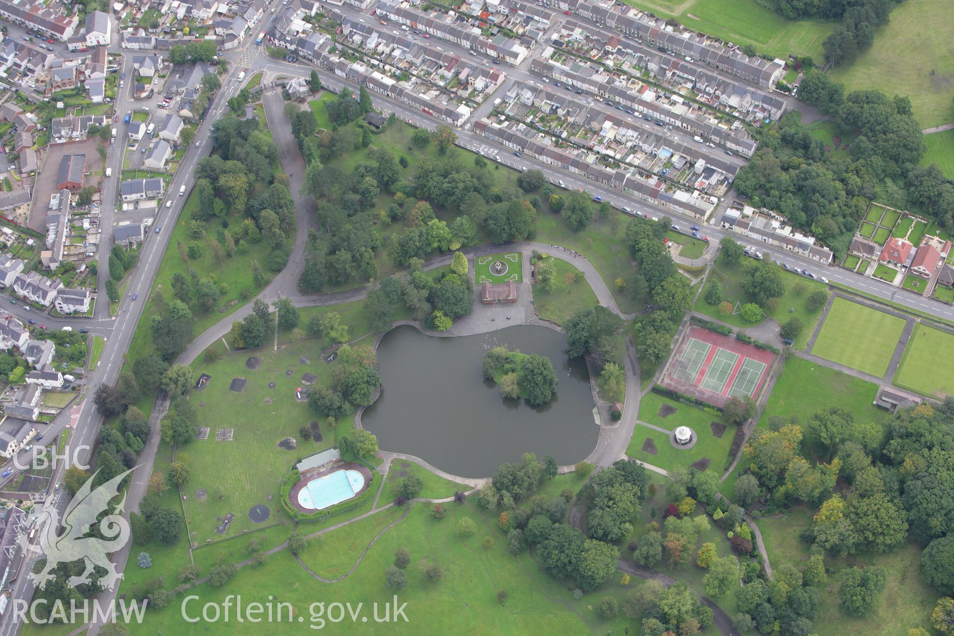 RCAHMW colour oblique photograph of Aberdare Park. Taken by Toby Driver on 12/09/2008.