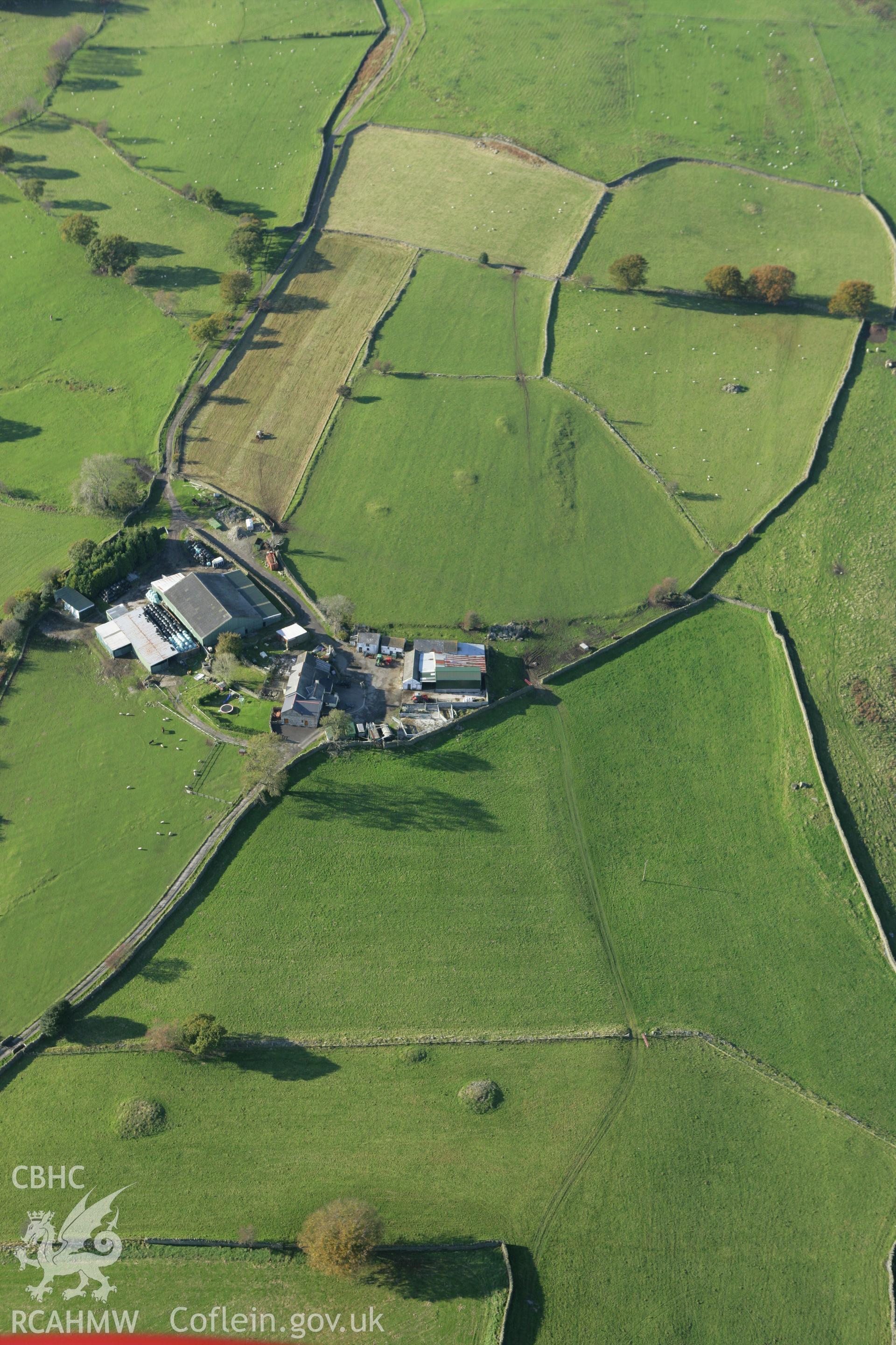 RCAHMW colour oblique photograph of Tir Lan Cairnfield and Tir Lan Round Barrow Cemetery. Taken by Toby Driver on 16/10/2008.