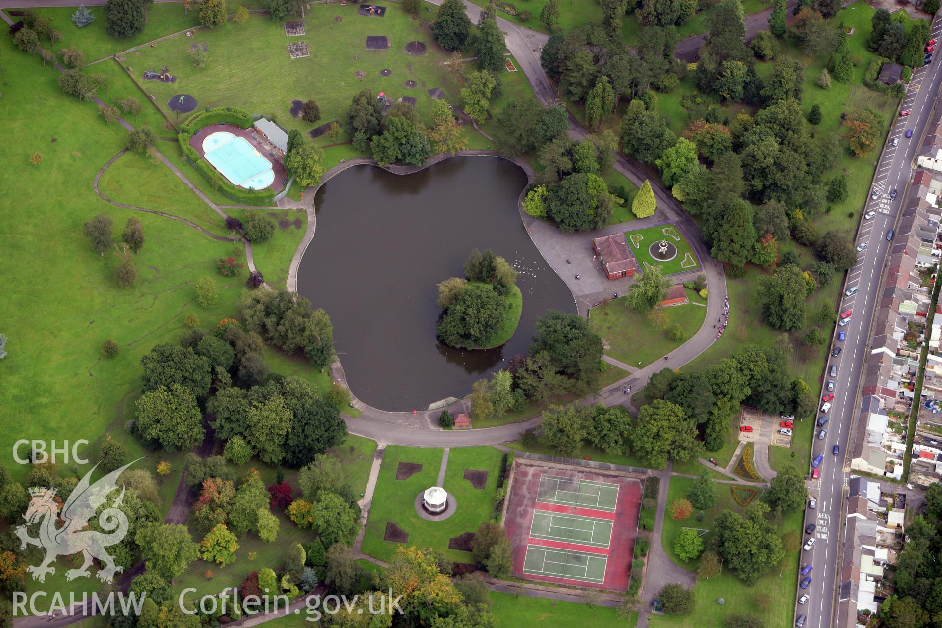 RCAHMW colour oblique photograph of Aberdare Park. Taken by Toby Driver on 12/09/2008.