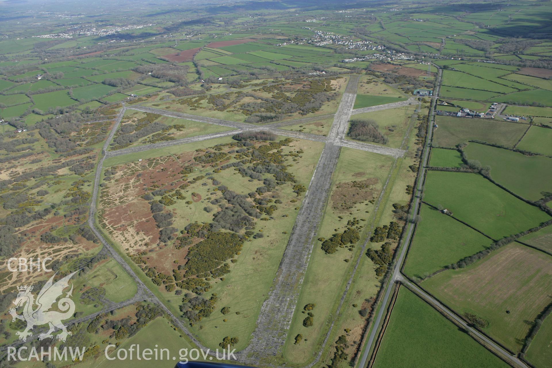 RCAHMW colour oblique photograph of Templeton Airfield and Mynydd Carn, site of battle, Templeton. Taken by Toby Driver on 04/03/2008.