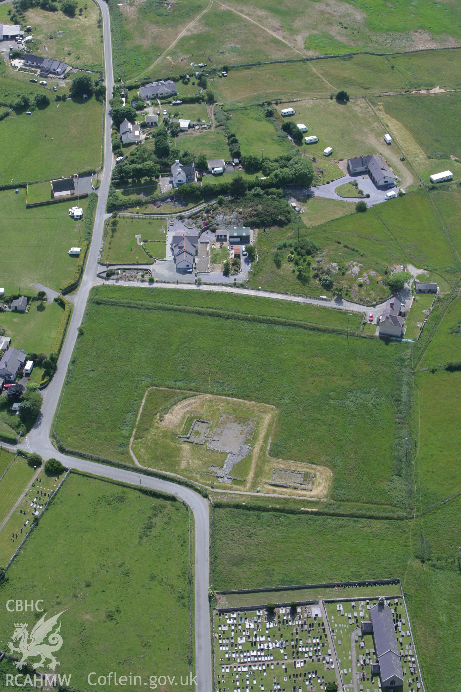 RCAHMW colour oblique photograph of Cae Llys, Rhosyr. Taken by Toby Driver on 13/06/2008.