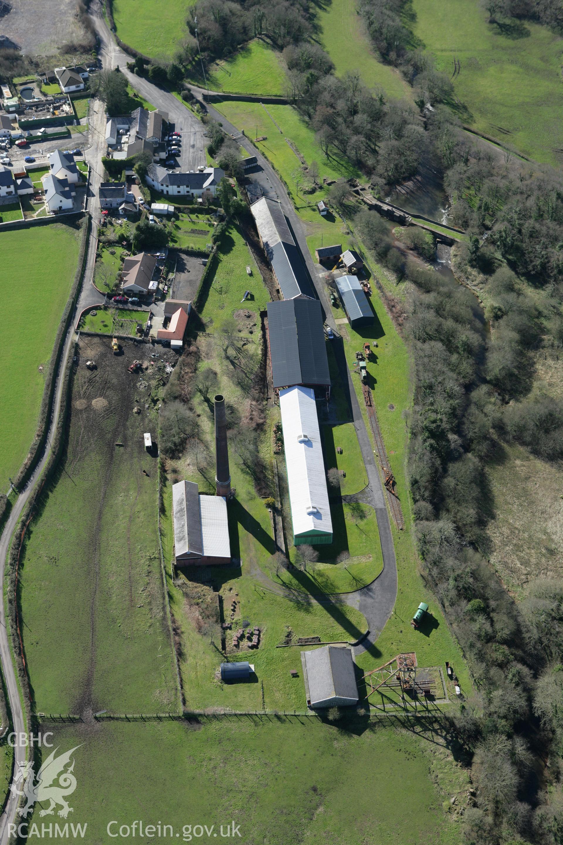 RCAHMW colour oblique photograph of Kidwelly Tinplate Works (Kidwelly Industrial Museum). Taken by Toby Driver on 04/03/2008.