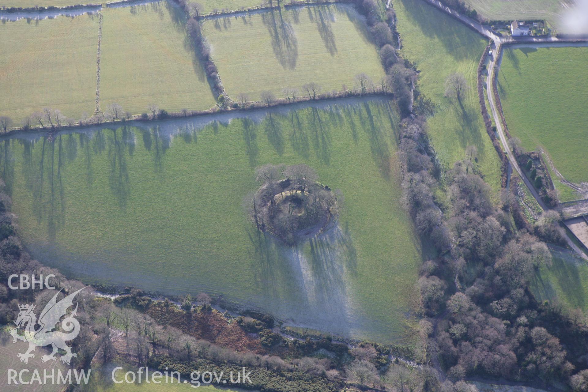 RCAHMW colour oblique photograph of Castell Dyffryn Mawr. Taken by Toby Driver on 15/12/2008.