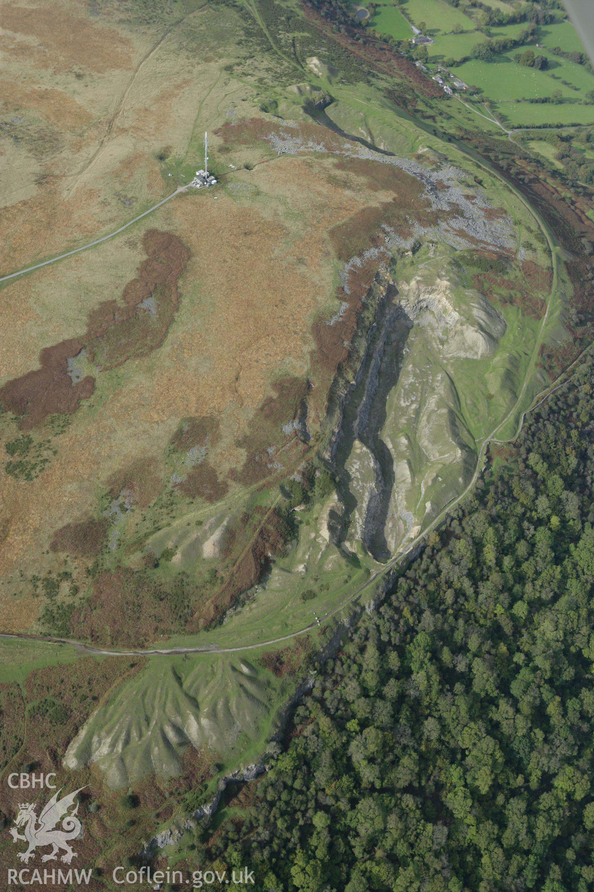 RCAHMW colour oblique photograph of Tyla West Quarry, Gilwern Hill, Clydach. Taken by Toby Driver on 10/10/2008.