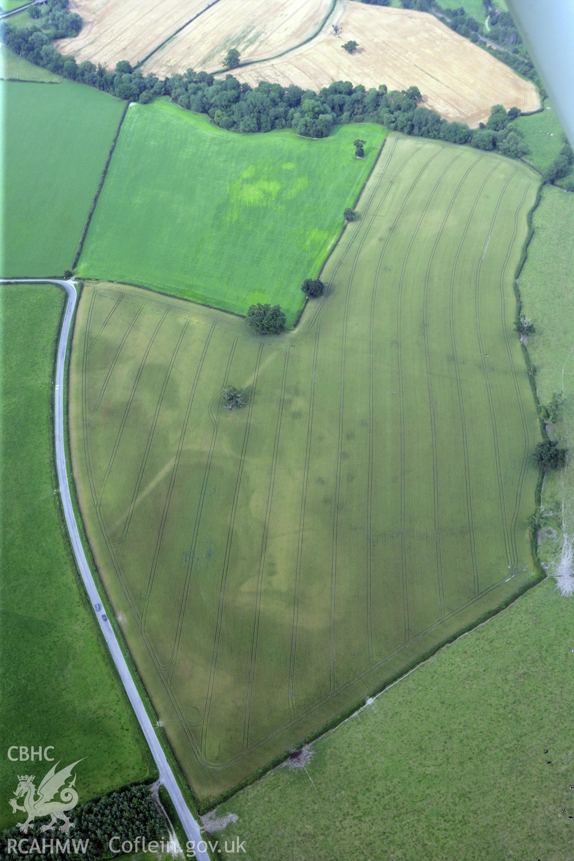 RCAHMW colour oblique photograph of the Forden Gaer to Trefeglwys section of Roman Road. Taken by Toby Driver on 24/07/2008.