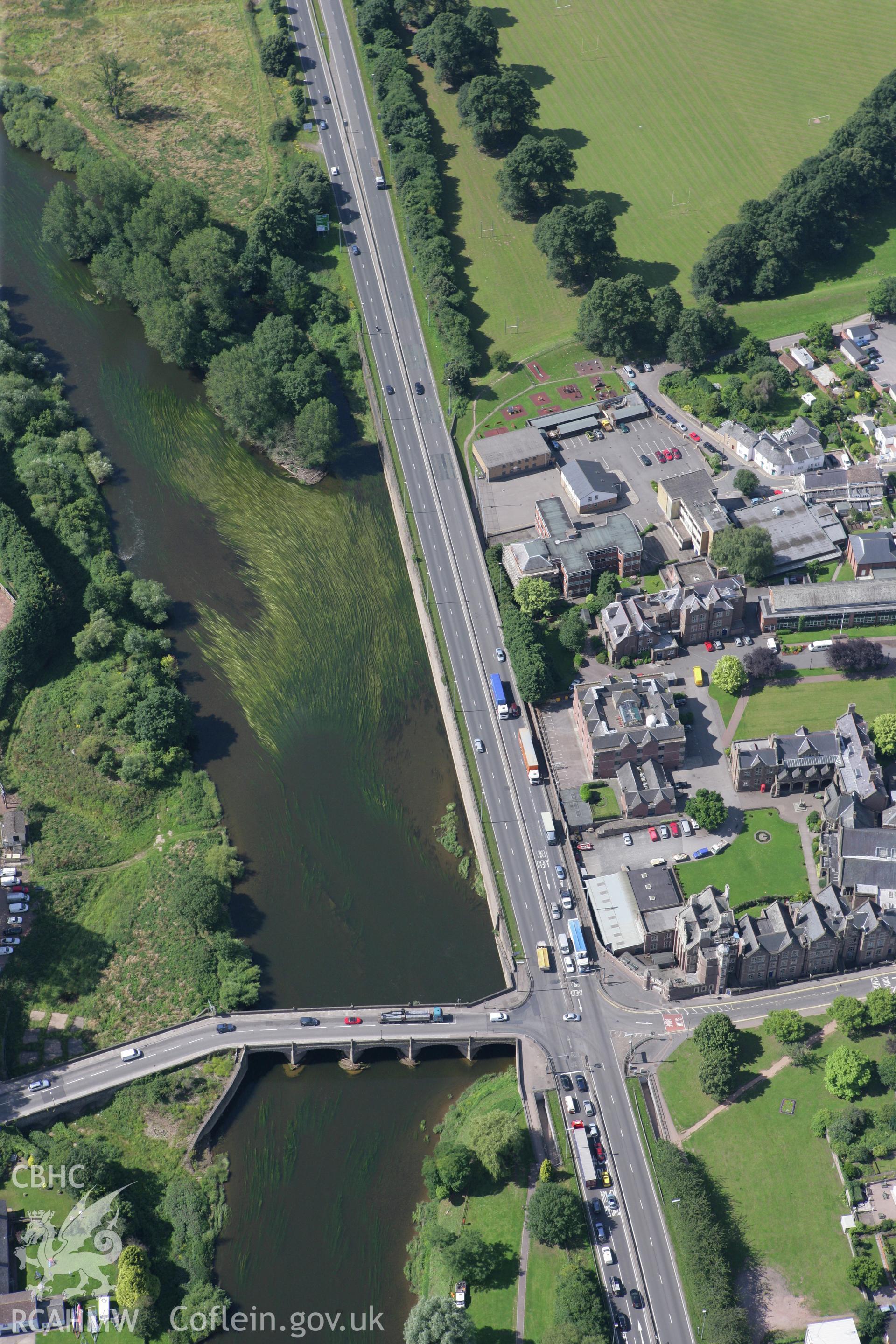 RCAHMW colour oblique photograph of Wye Bridge, Monmouth. Taken by Toby Driver on 21/07/2008.