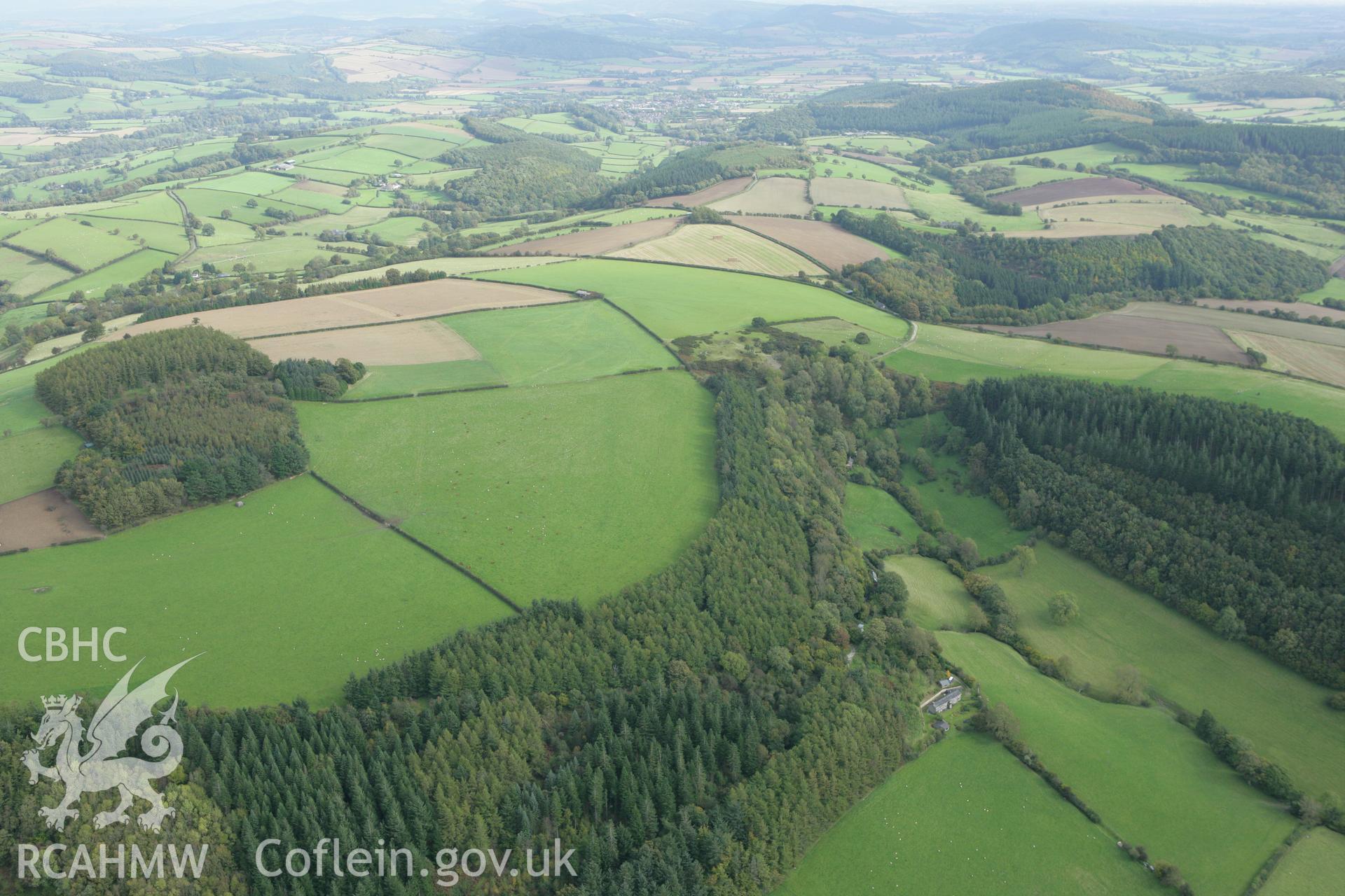 RCAHMW colour oblique photograph of Offa's Dyke, section extending from Yew Tree farm to quarries NE of Granner Wood. Taken by Toby Driver on 10/10/2008.