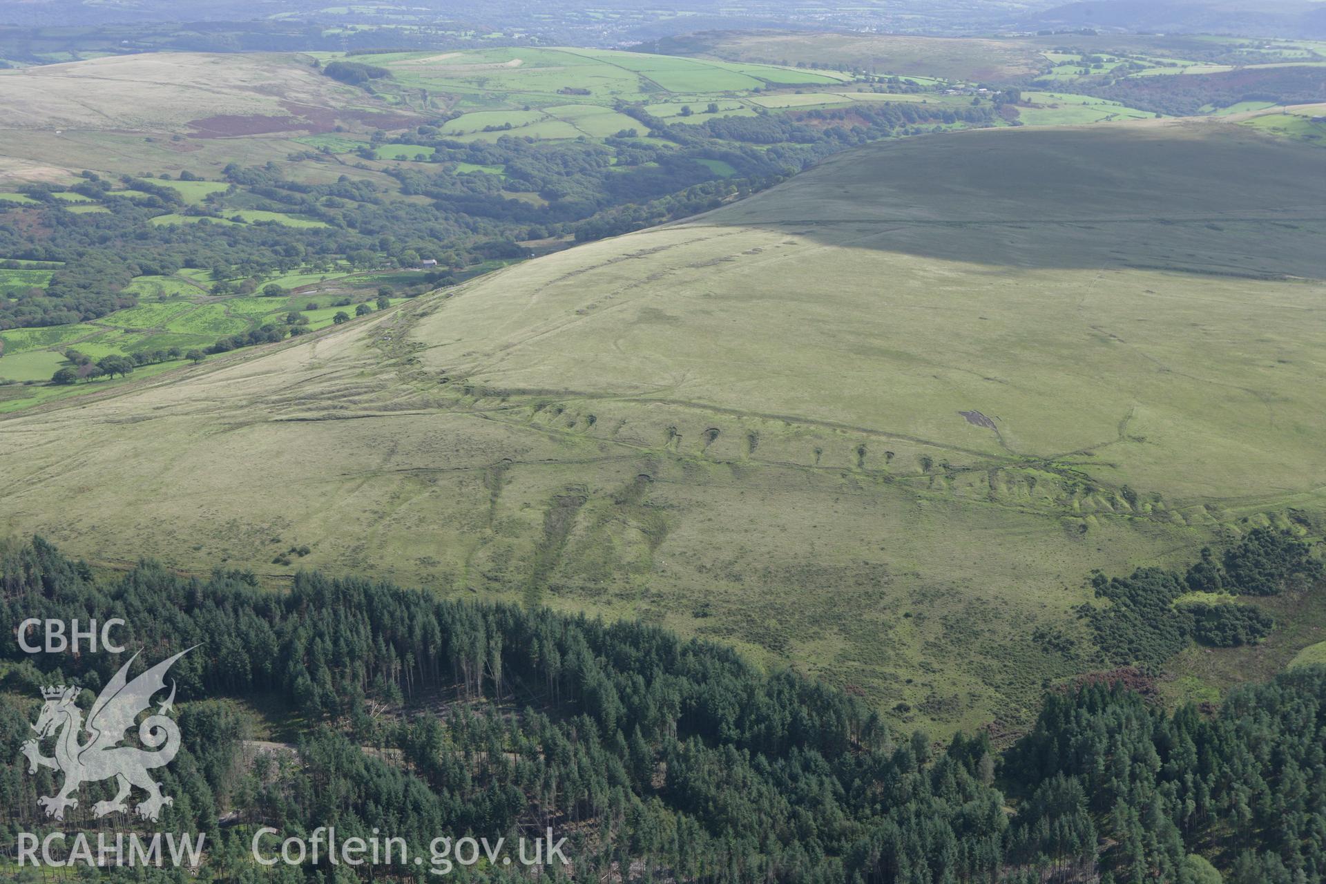 RCAHMW colour oblique photograph of Ring Cairn on Tor Clawdd (Tor Clawdd Enclosure), from the west. Taken by Toby Driver on 12/09/2008.