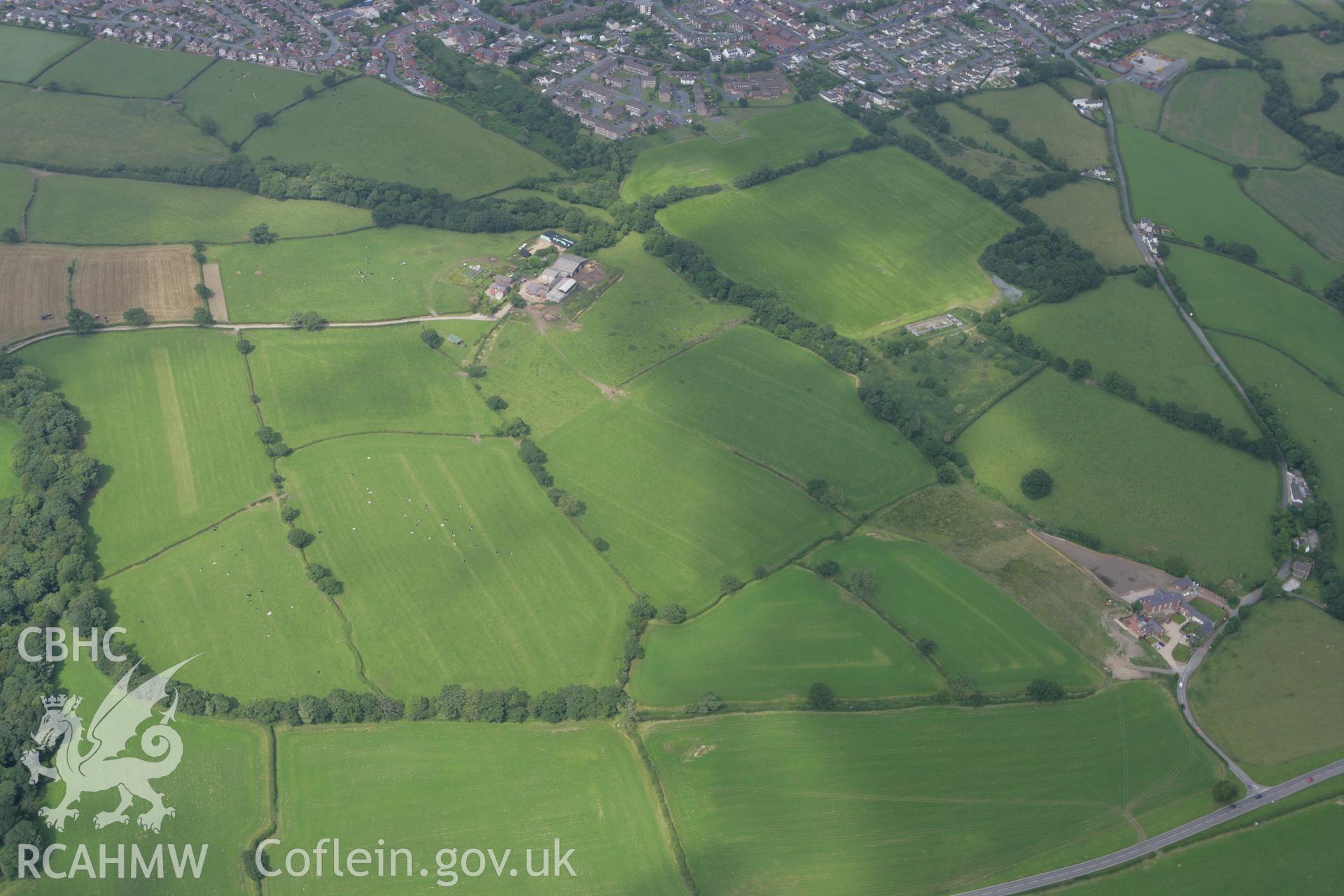 RCAHMW colour oblique photograph of Wat's Dyke, section from south-east of Whitehouse Farm to south-west of Garreg Llwyd. Taken by Toby Driver on 01/07/2008.