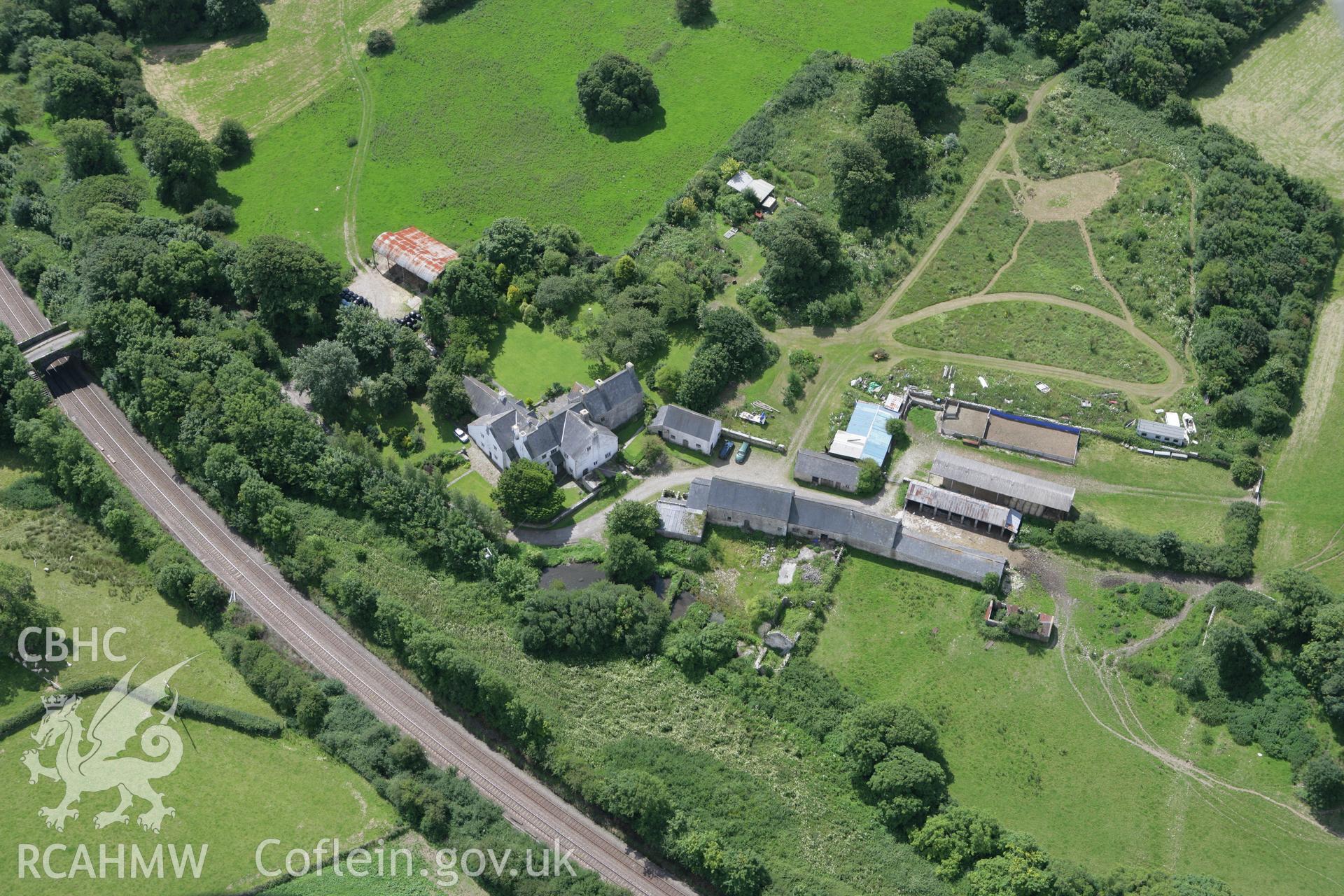 RCAHMW colour oblique photograph of Sutton Farmhouse, Llandow. Taken by Toby Driver on 21/07/2008.