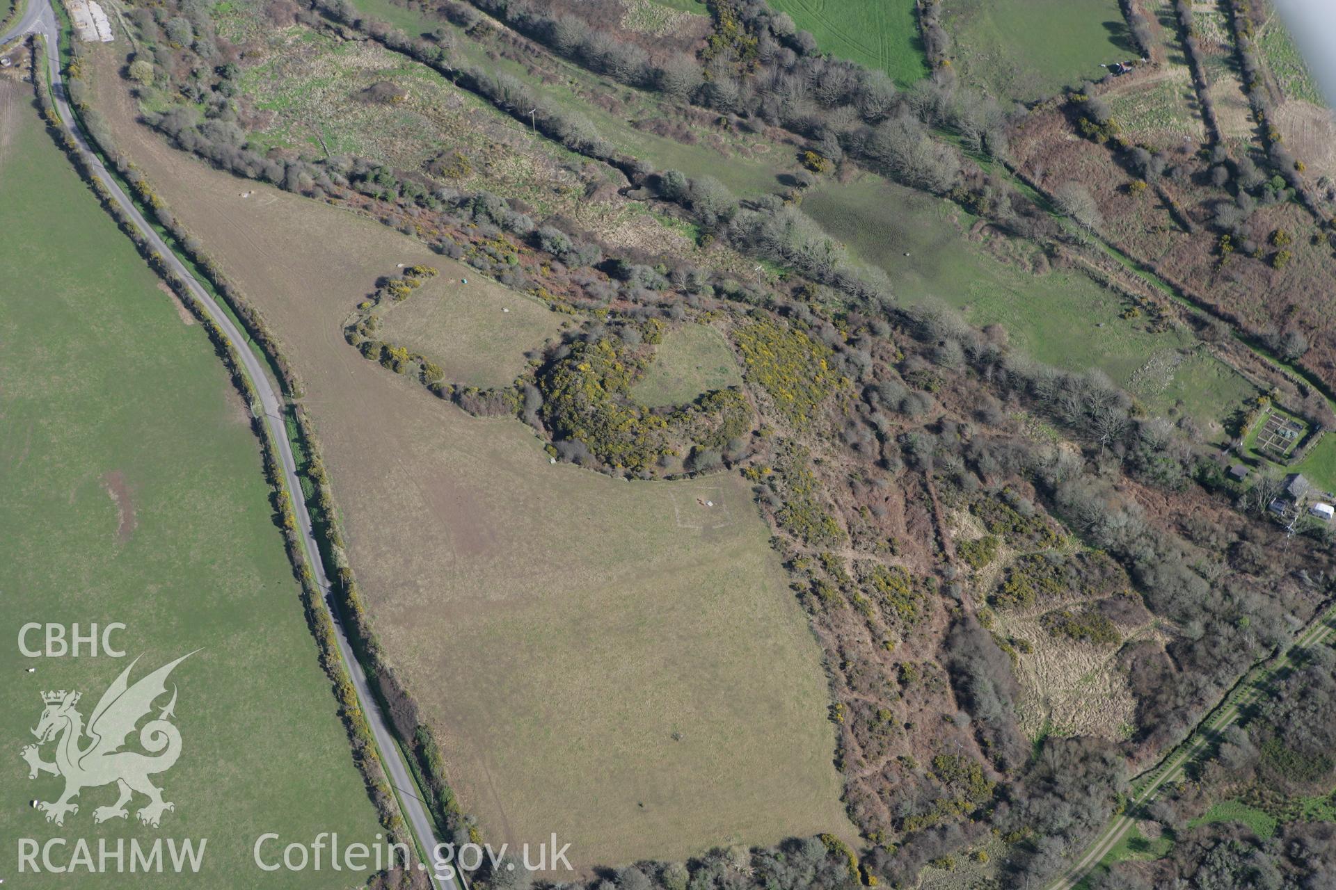 RCAHMW colour oblique photograph of Parc-y-Castell, St David's. Taken by Toby Driver on 04/03/2008.