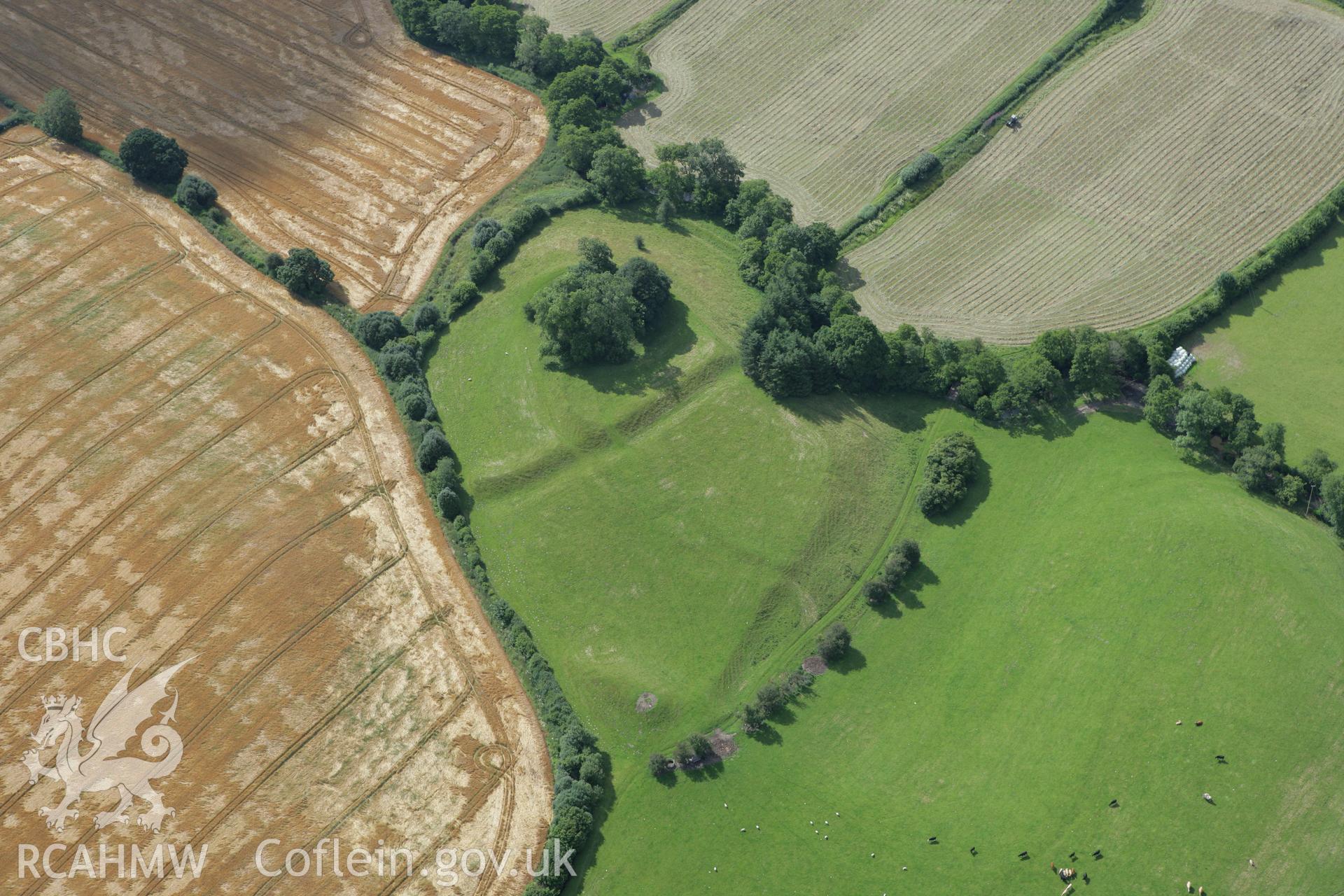 RCAHMW colour oblique photograph of Castell Foel-Allt. Taken by Toby Driver on 21/07/2008.