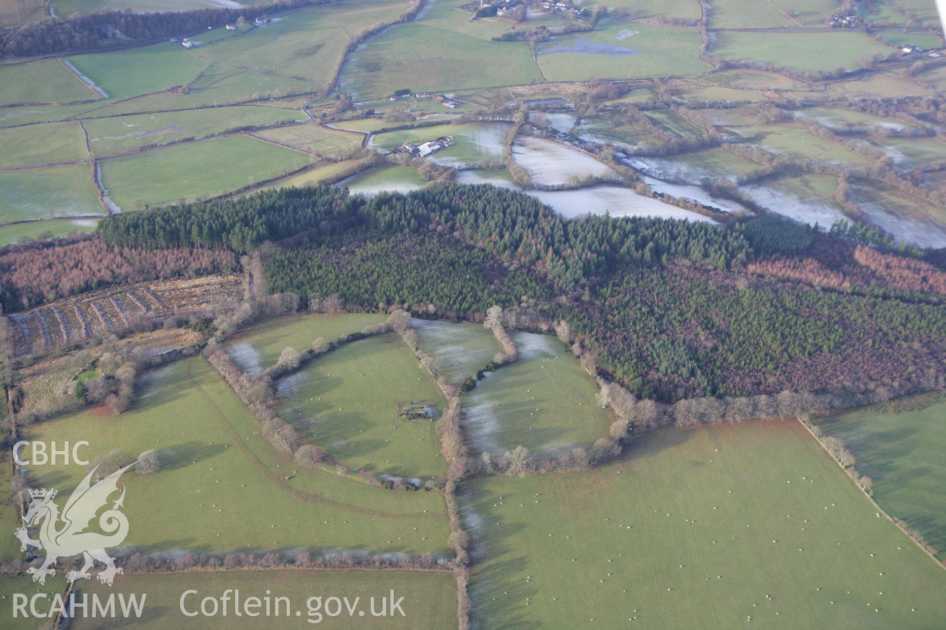 RCAHMW colour oblique photograph of Castell Goetre. Taken by Toby Driver on 15/12/2008.