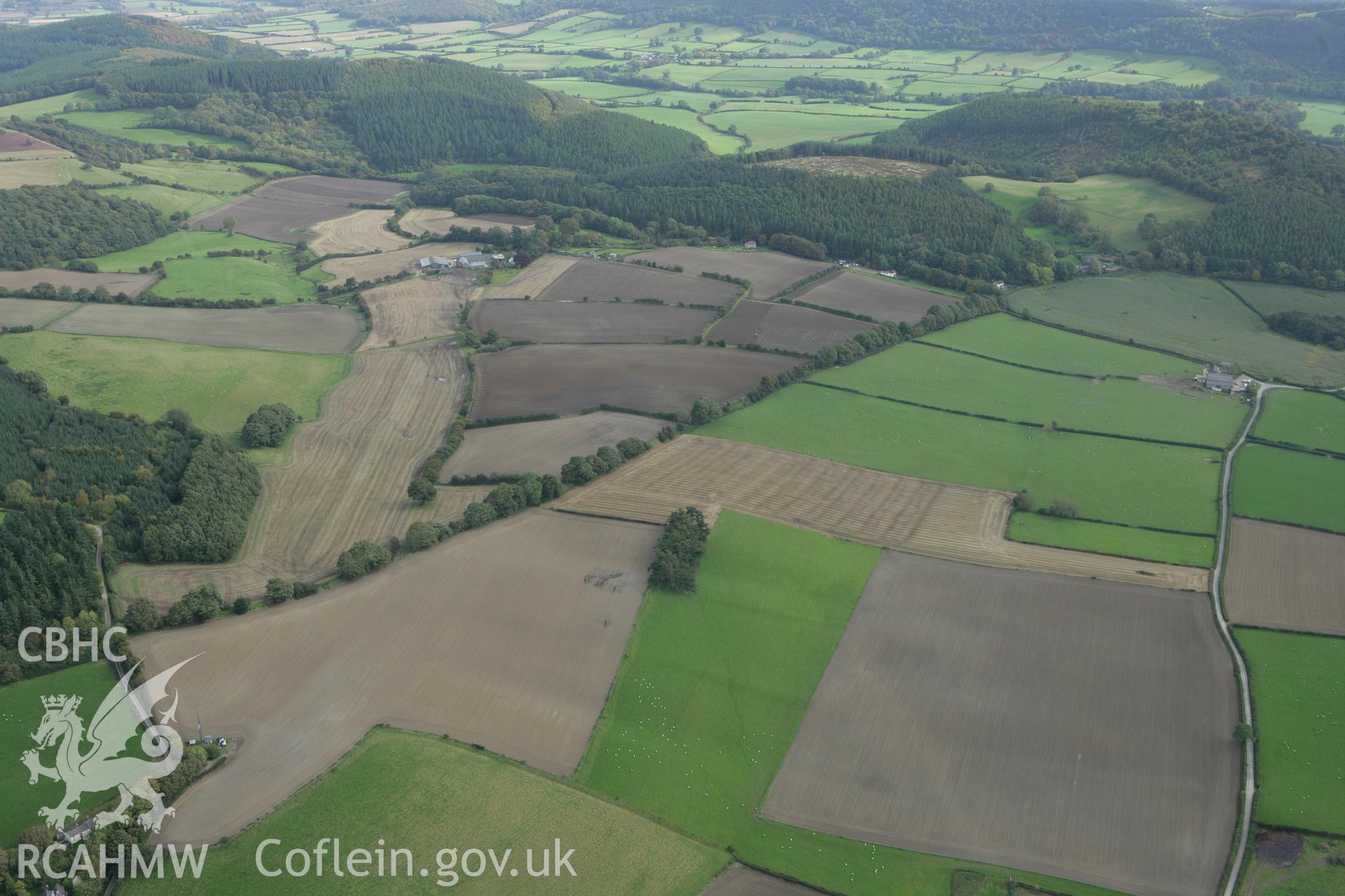 RCAHMW colour oblique photograph of Offa's Dyke, section extending 1490m from Granner Wood to Burfa. Taken by Toby Driver on 10/10/2008.