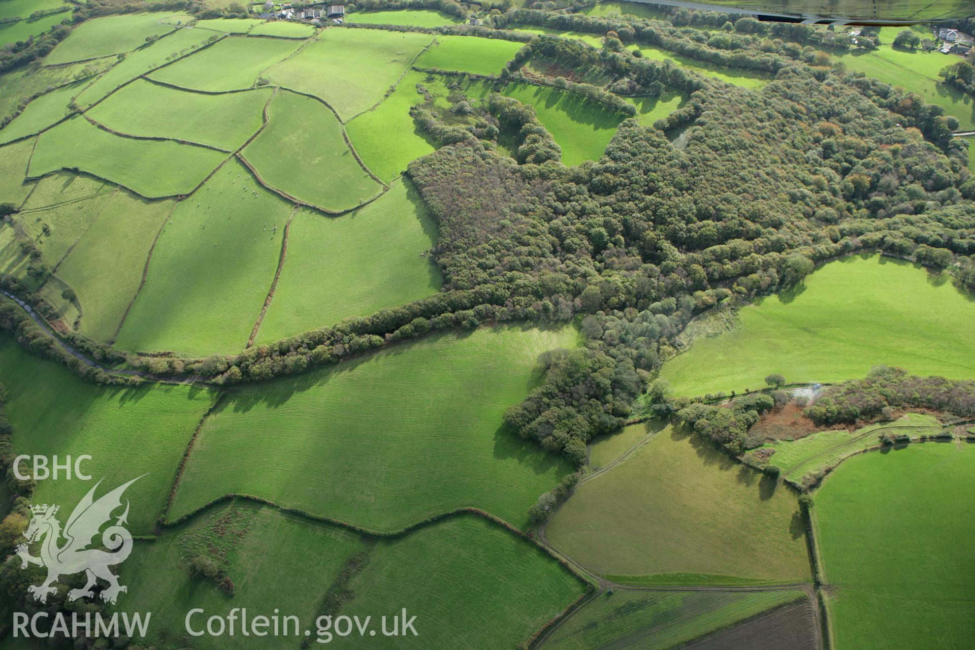 RCAHMW colour oblique photograph of Ynysmaerdy Railway Incline. Taken by Toby Driver on 16/10/2008.