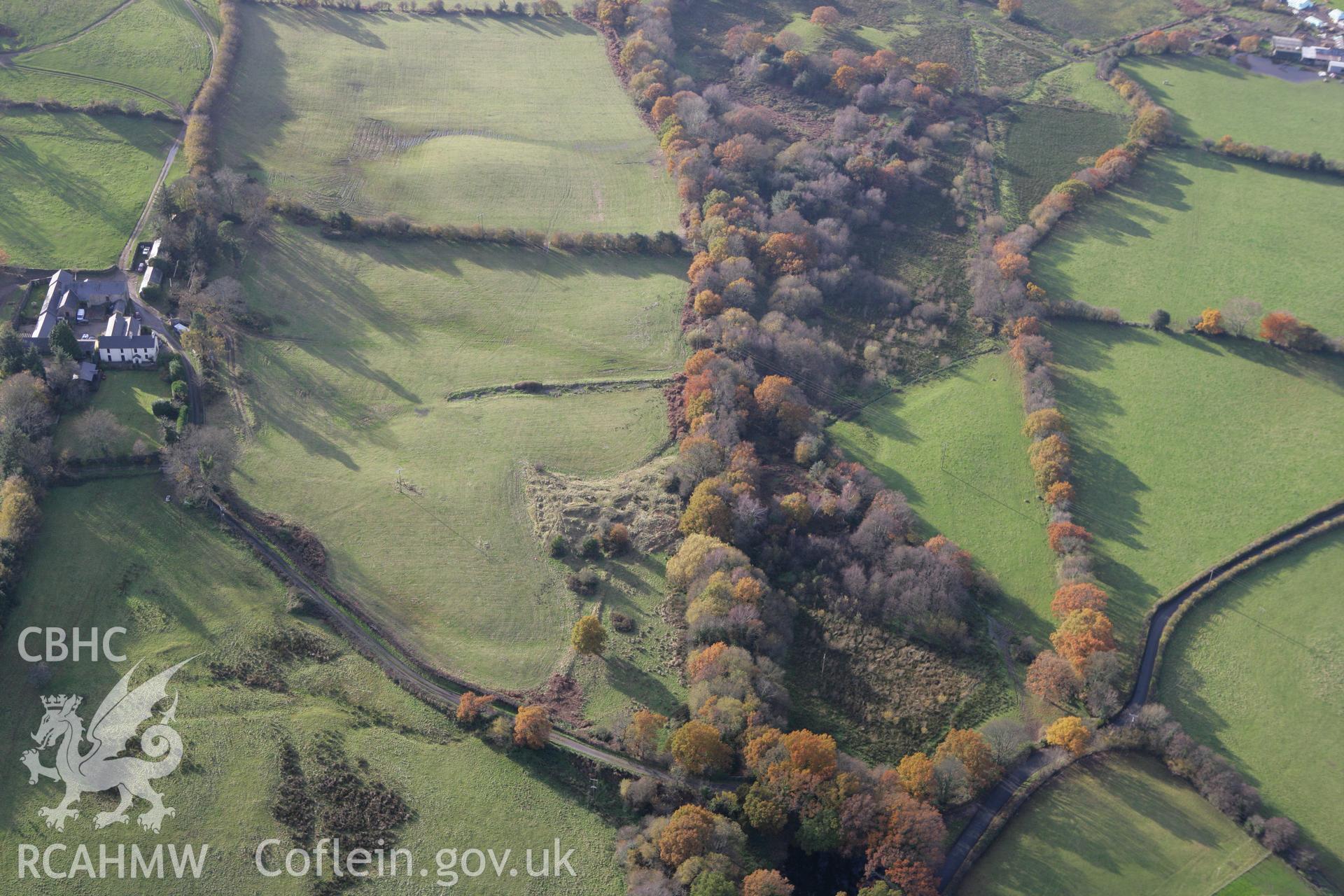 RCAHMW colour oblique photograph of Gwern-y-domen Castle Mound. Taken by Toby Driver on 12/11/2008.