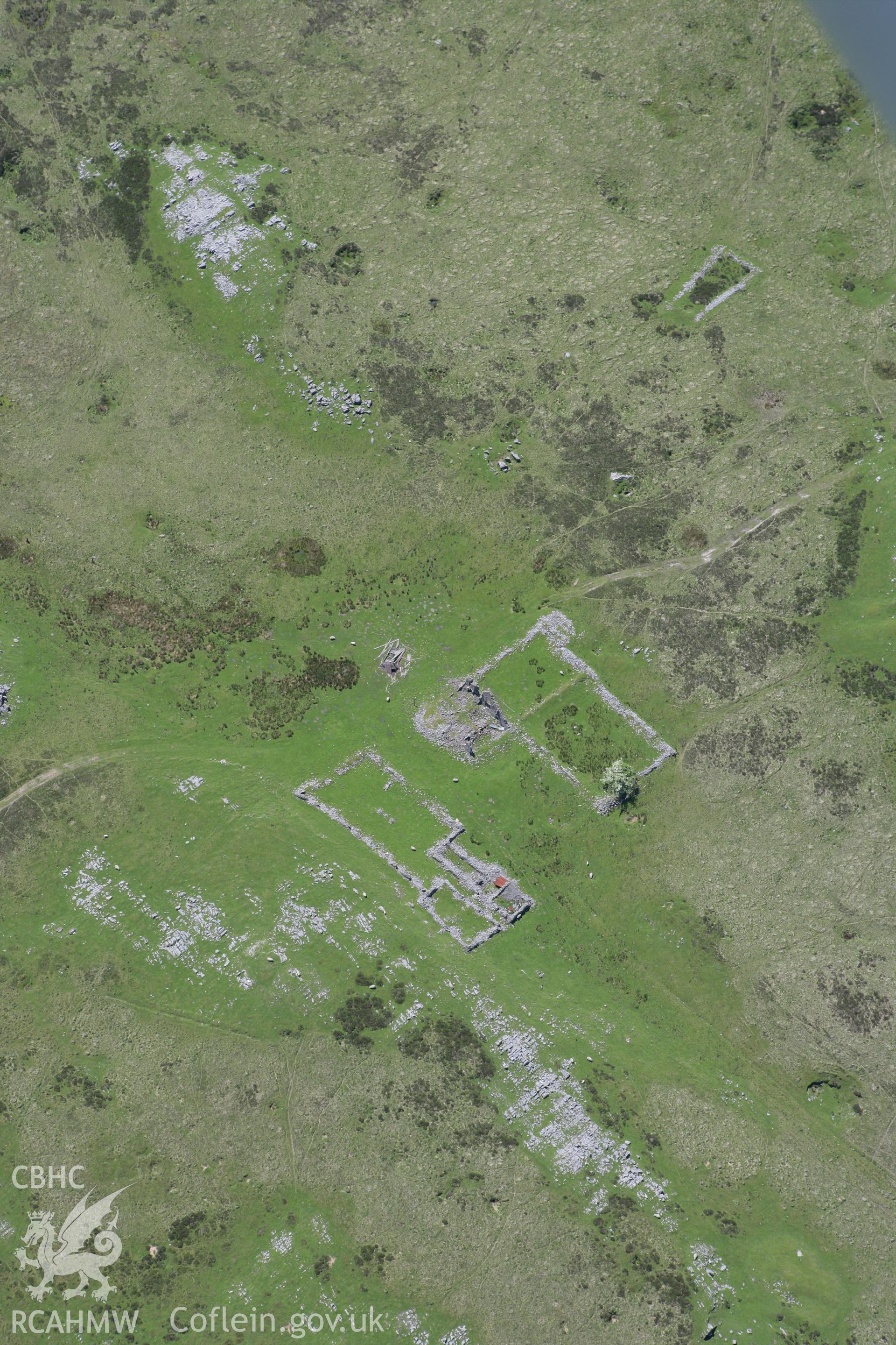 RCAHMW colour oblique photograph of Pant Mawr Farm Buildings. Taken by Toby Driver on 09/06/2008.