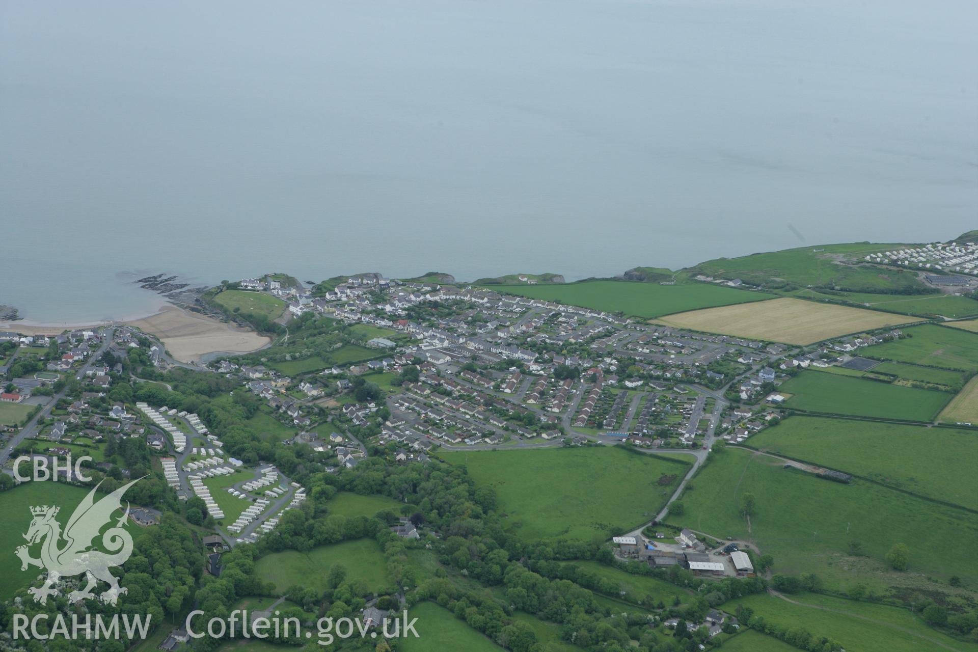 RCAHMW colour oblique photograph of Aberporth village. Taken by Toby Driver on 20/05/2008.