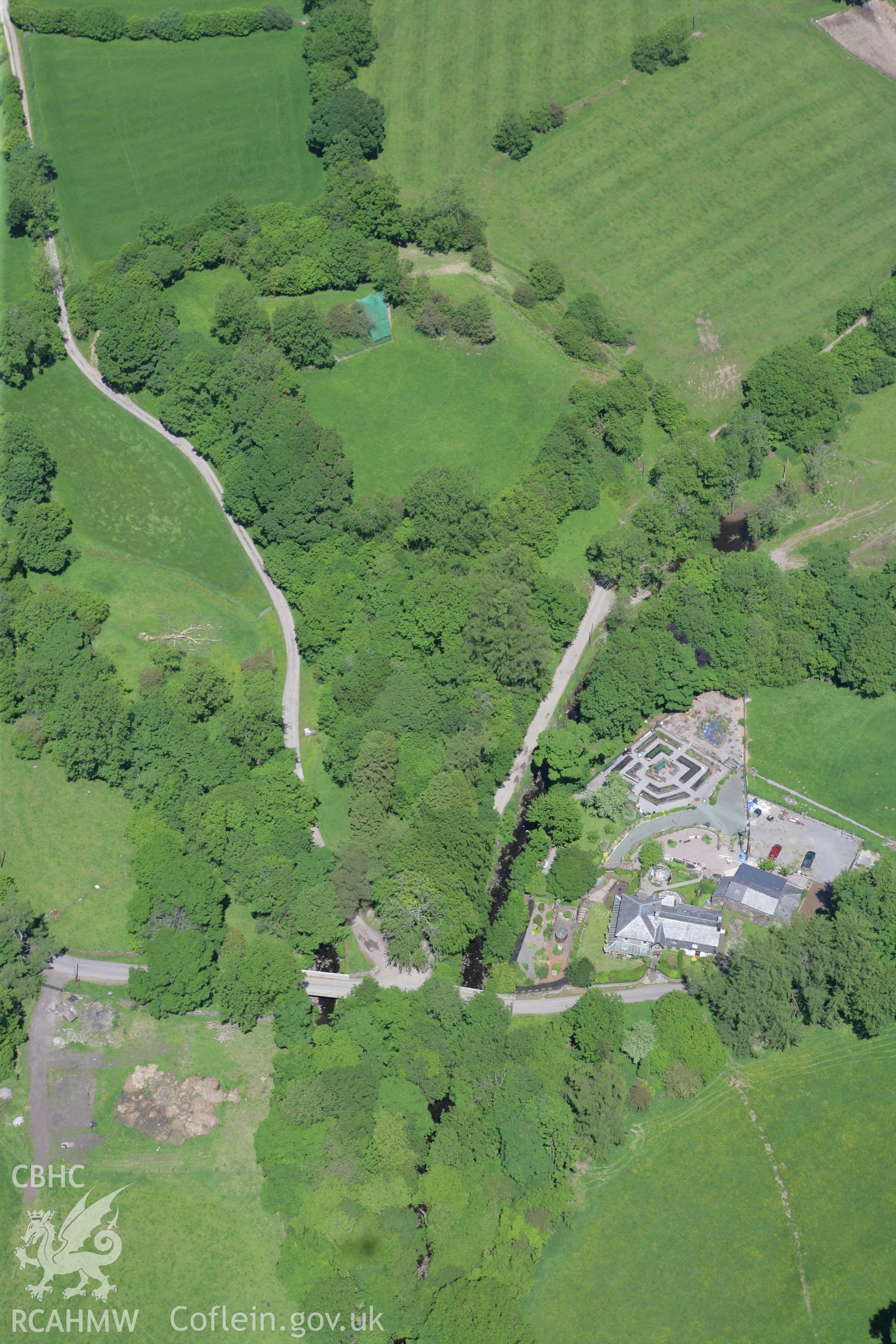 RCAHMW colour oblique photograph of Castell Coch, Ystradfellte. Taken by Toby Driver on 09/06/2008.