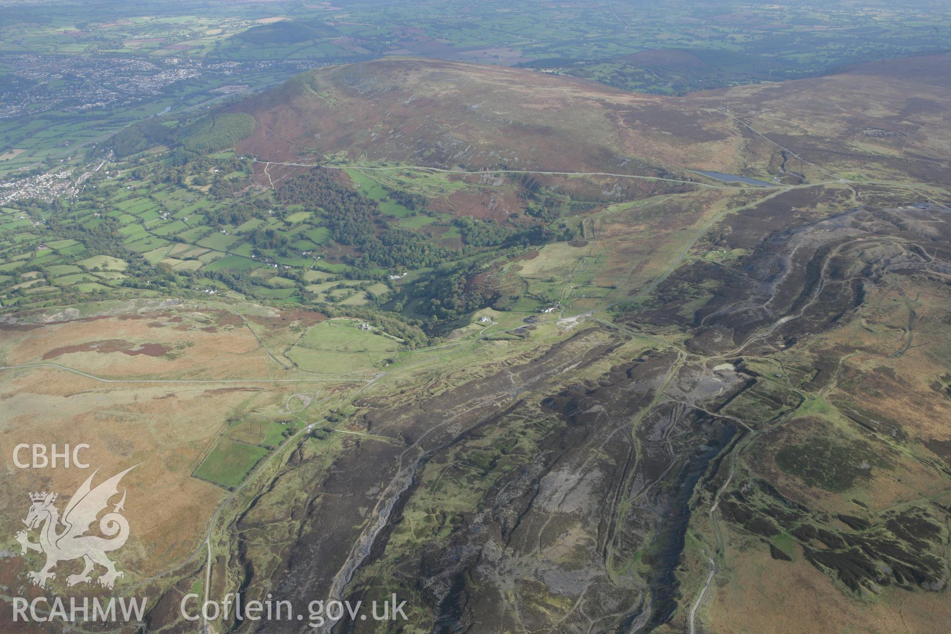 RCAHMW colour oblique photograph of Dyne Steel's Incline and Ironstone Quarries at Carreg Maen Tarro, Blaenavon, view from the north-west. Taken by Toby Driver on 10/10/2008.