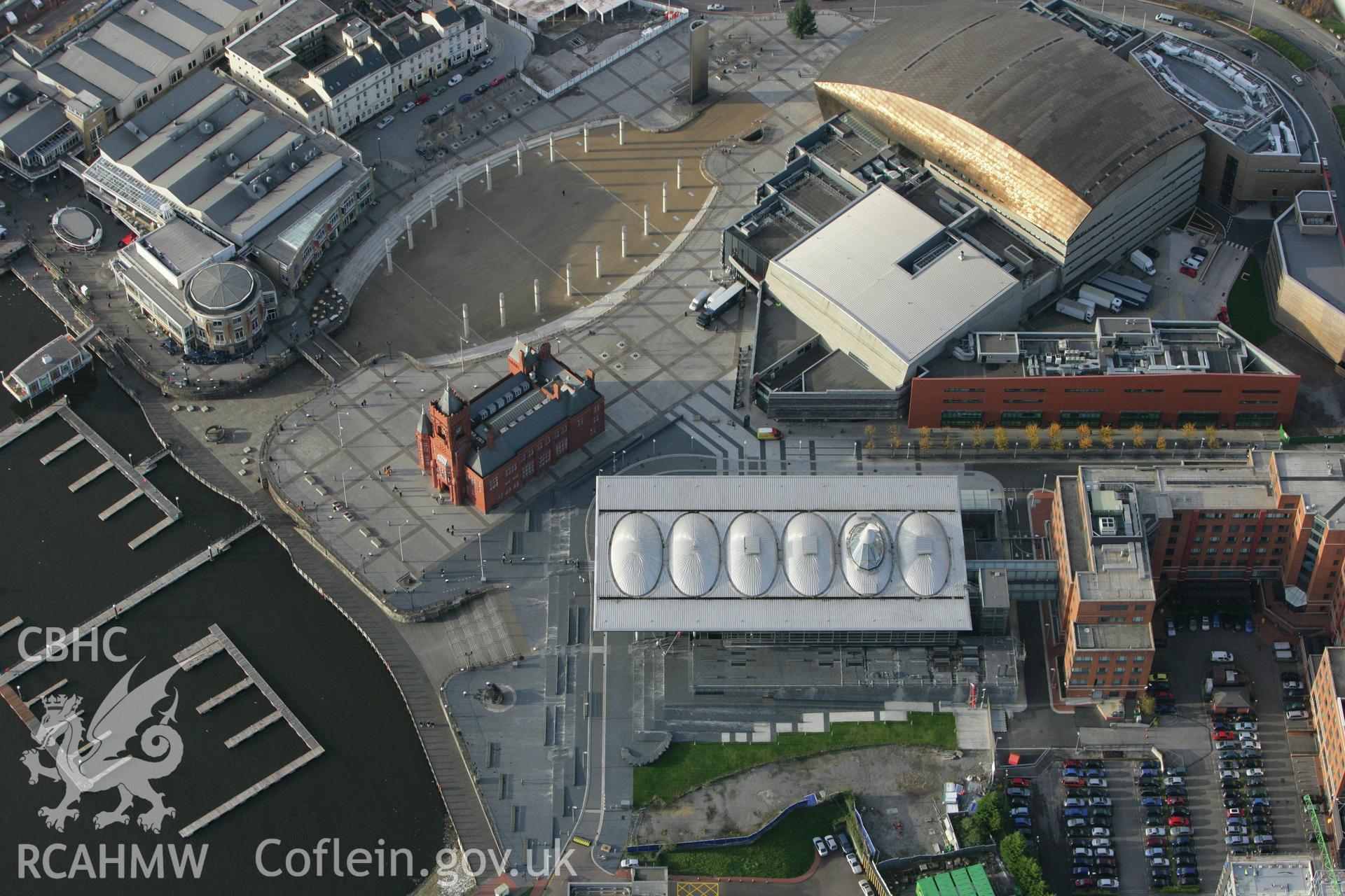 RCAHMW colour oblique photograph of Senedd Assembly Building, National Assembly for Wales, Cardiff. Taken by Toby Driver on 12/11/2008.