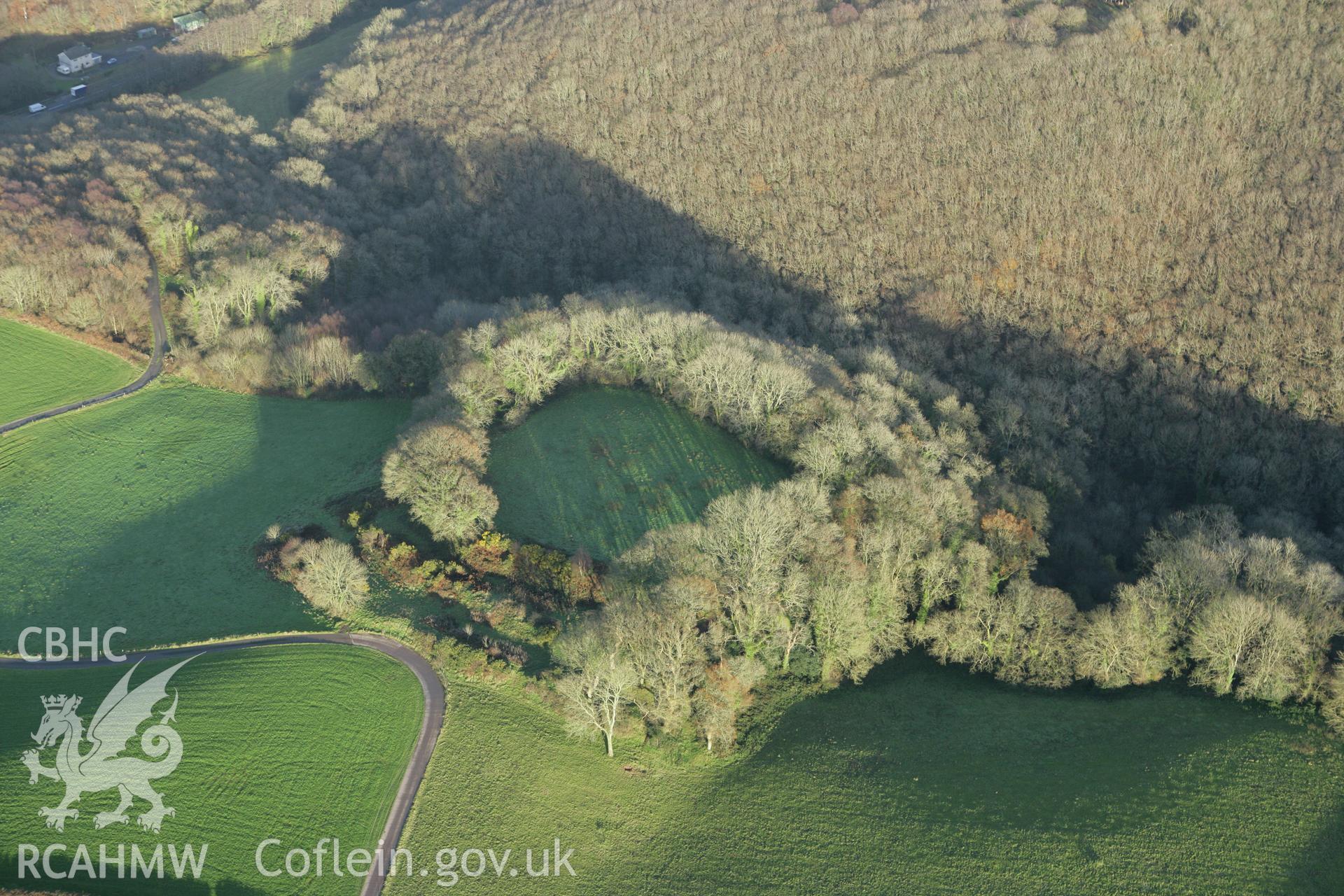 RCAHMW colour oblique photograph of Castell Pen-y-Coed;Possible site of battle of Pencoed or Pencon. Taken by Toby Driver on 29/11/2007.