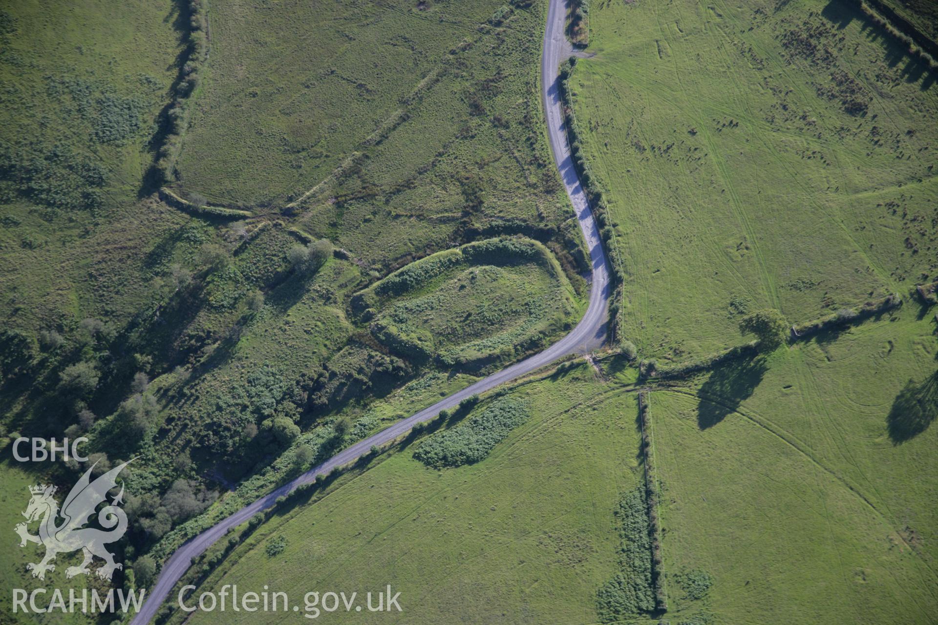 RCAHMW colour oblique aerial photograph of Clawdd Brythonig. Taken on 08 August 2007 by Toby Driver