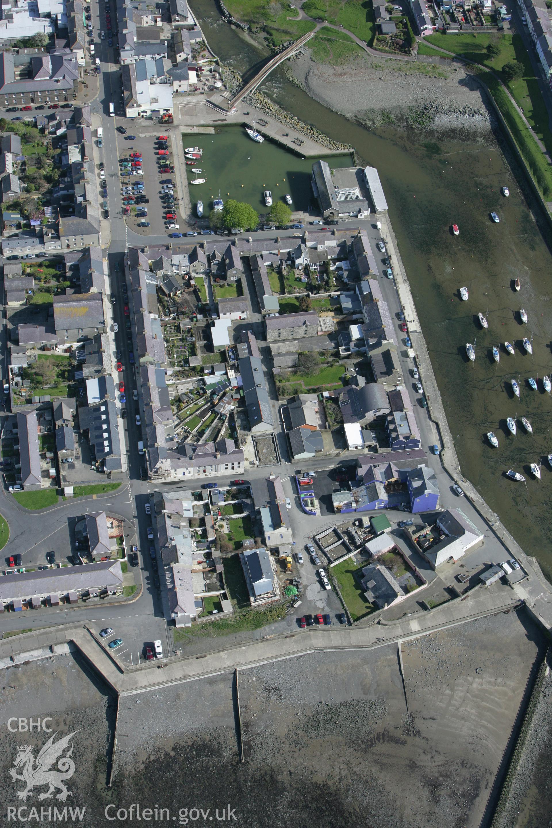 RCAHMW colour oblique photograph of Aberaeron Harbour and adjacent housing, Aberaeron. Taken by Toby Driver on 24/04/2008.